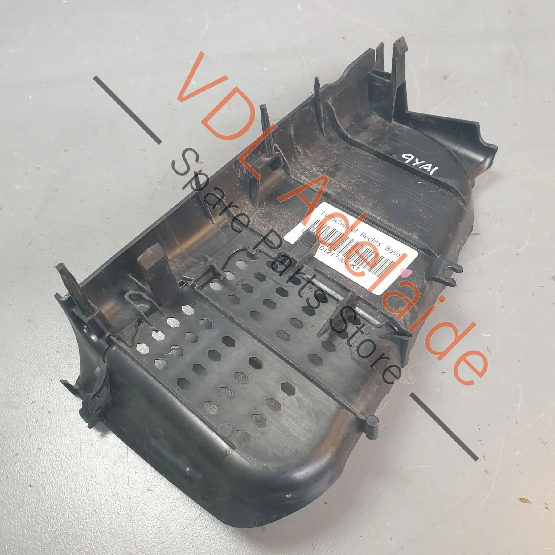 Porsche Cayenne E3 9YA 9YB Front Right Lower Radiator Support Air Guide Duct 9Y0121700C OK1 - Image 6