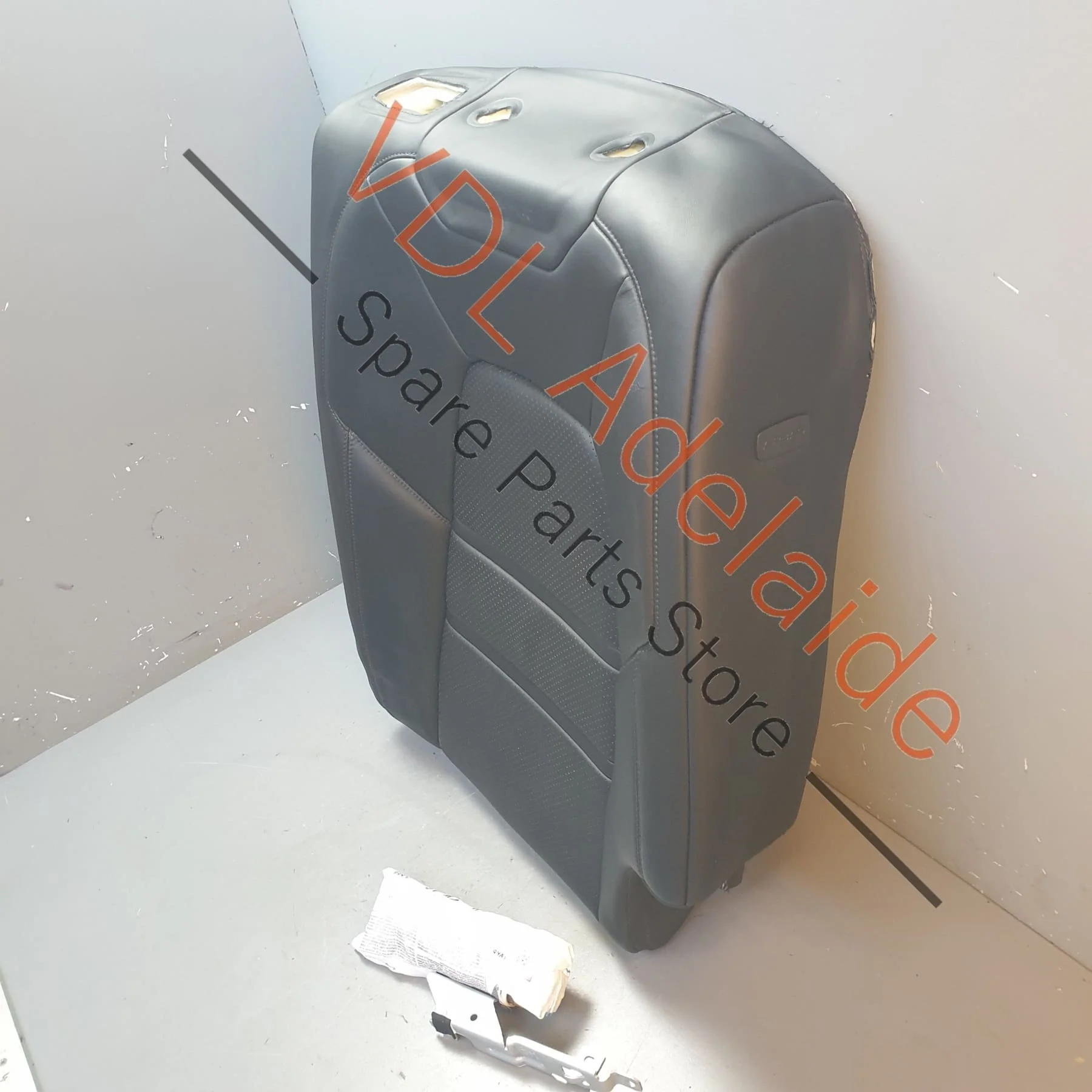 Porsche Cayenne E3 9YA 9YB Rear Left Seat Airbag Kit with Smooth Leather Cover 9Y0880441D 9Y0885805AN 8YR - Image 2