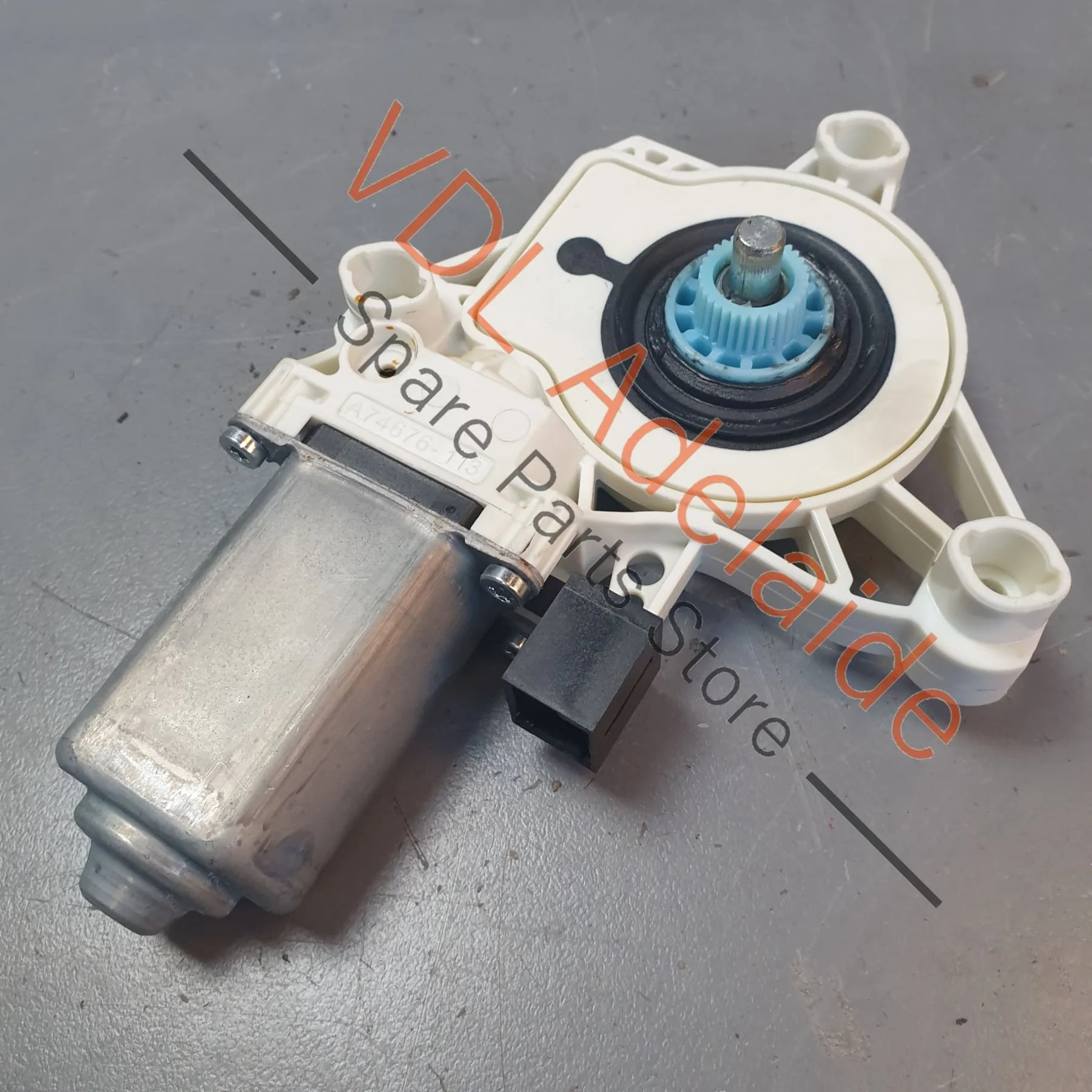 Genuine OEM Audi Porsche VW Right side Window Regulator Motor 4K0959802 95895980200 - Image 5