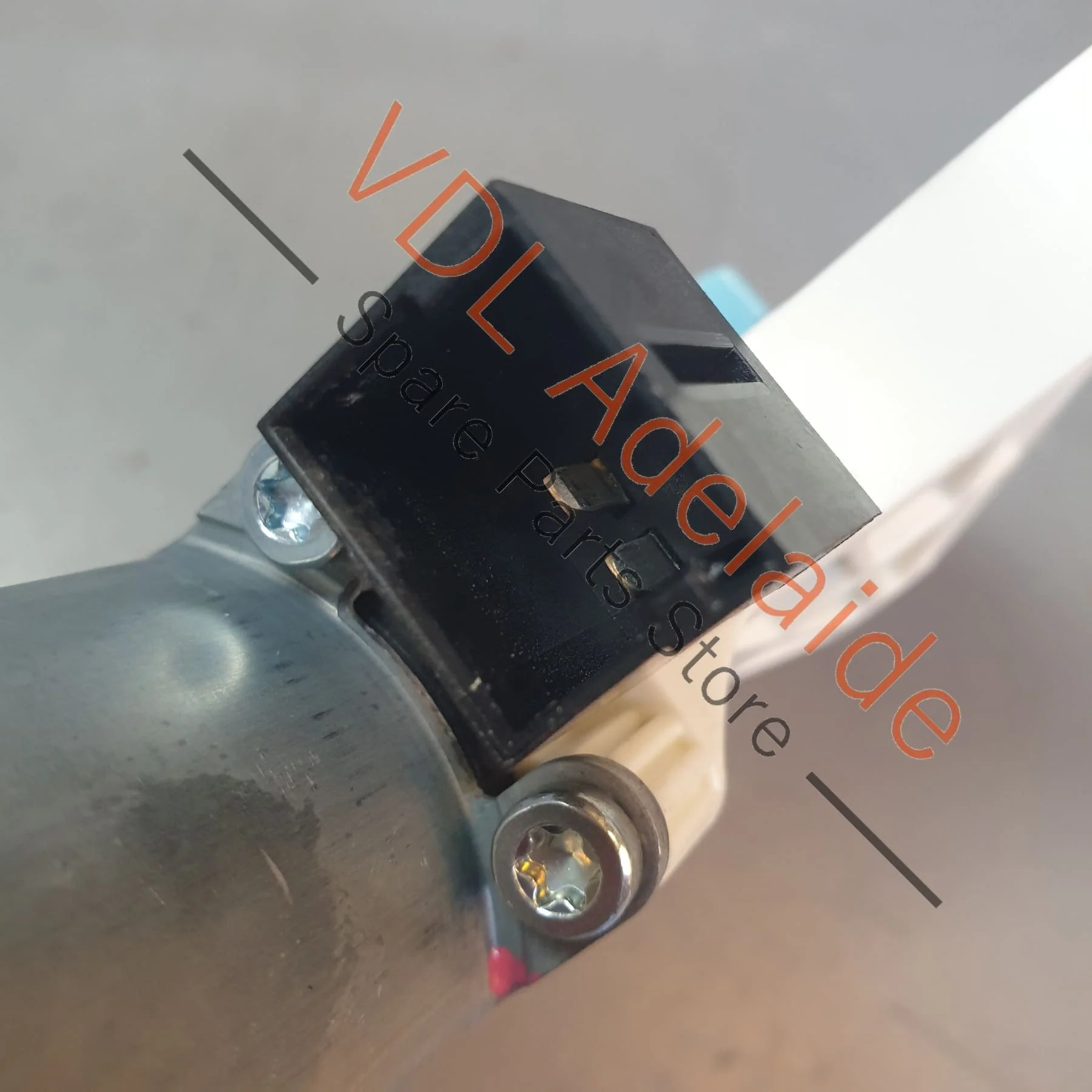 Genuine OEM Audi Porsche VW Right side Window Regulator Motor 4K0959802 95895980200 - Image 6