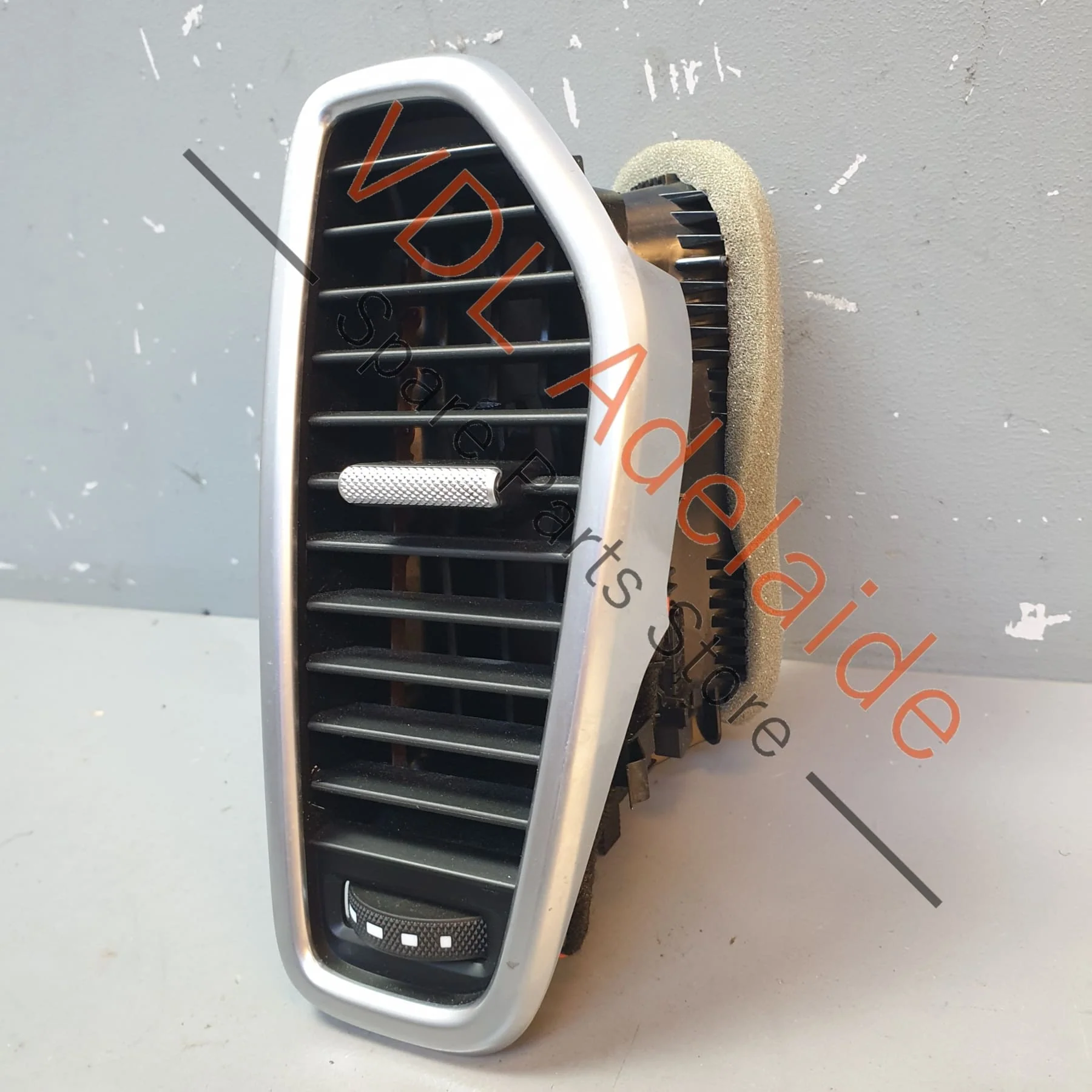Porsche Cayenne E3 9YA 9YB Left Side AC Air Vent for Dashboard 9Y0820951 G0B - Image 5