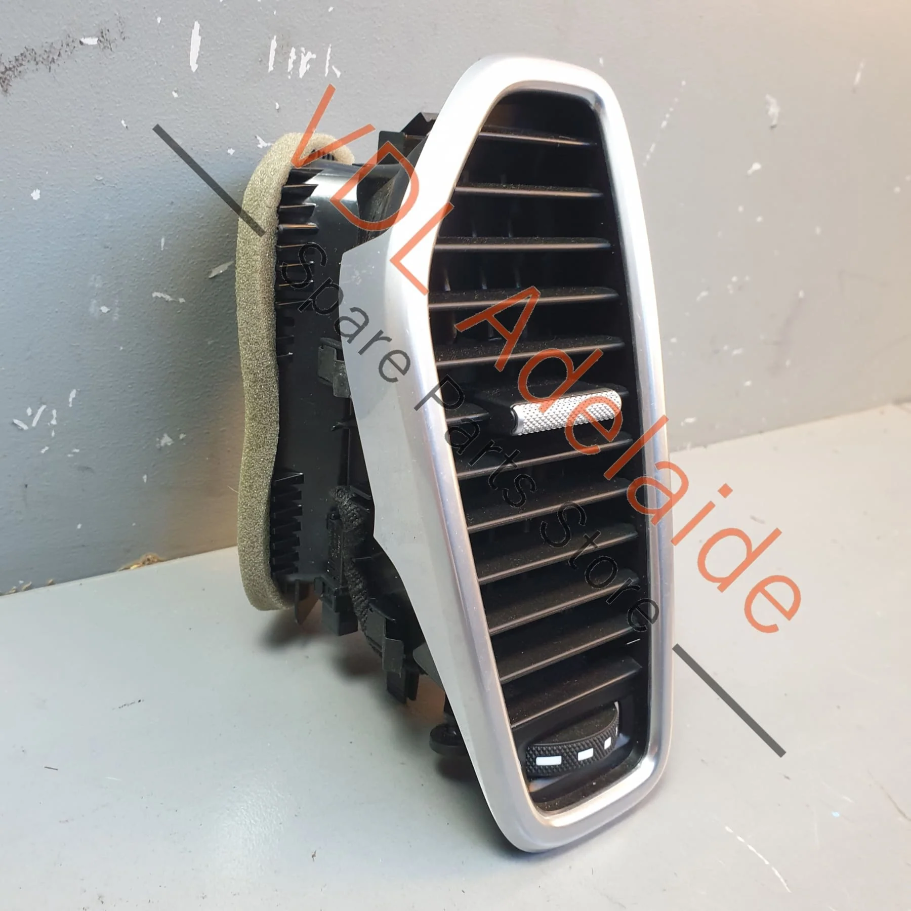 Porsche Cayenne E3 9YA 9YB Right Side AC Air Vent for Dashboard 9Y0820952 G0B - Image 5