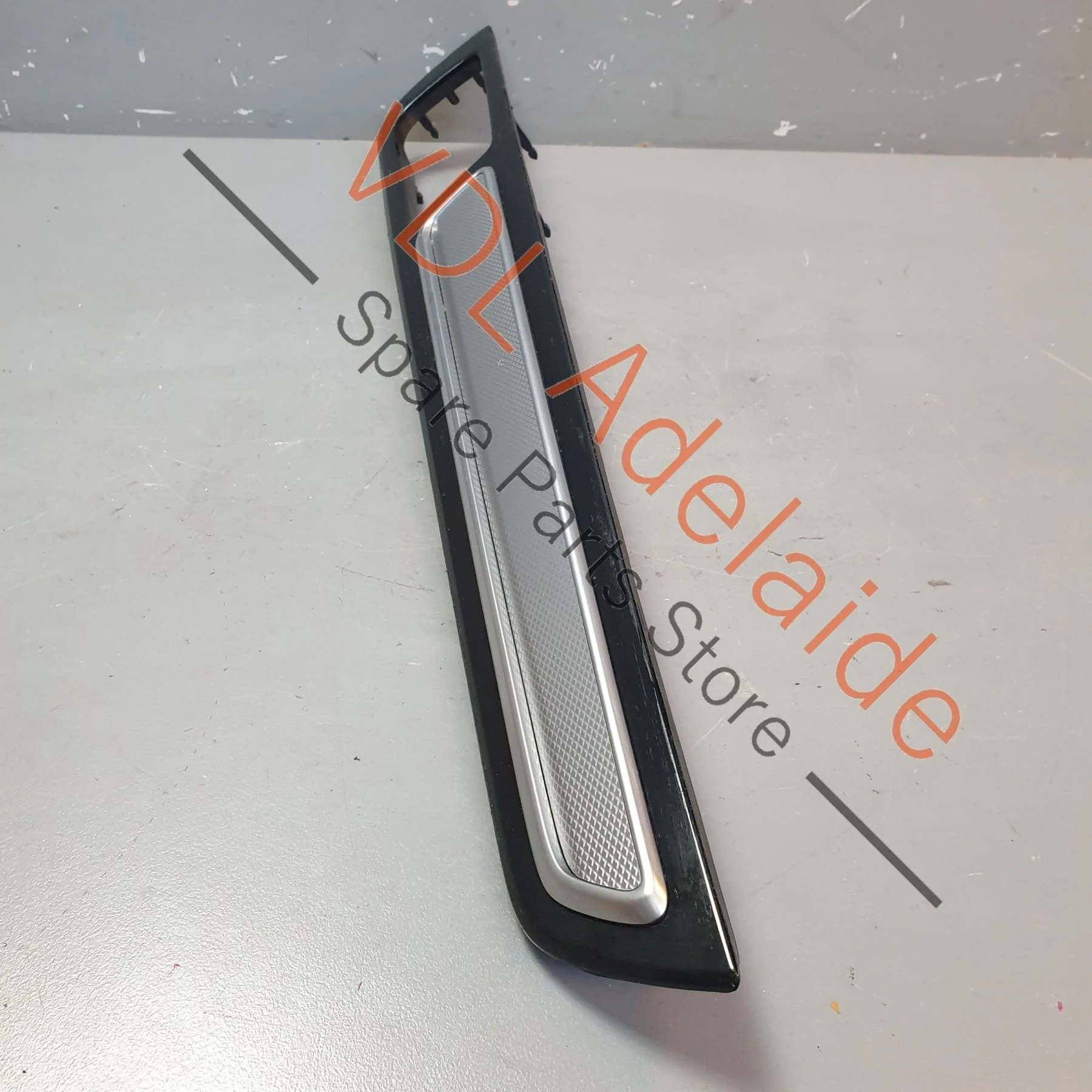 Porsche Cayenne E3 9YA 9YB Right Side Door Trim Insert Interior Brushed Aluminium Gloss Black 9Y0867102A OI1 - Image 4