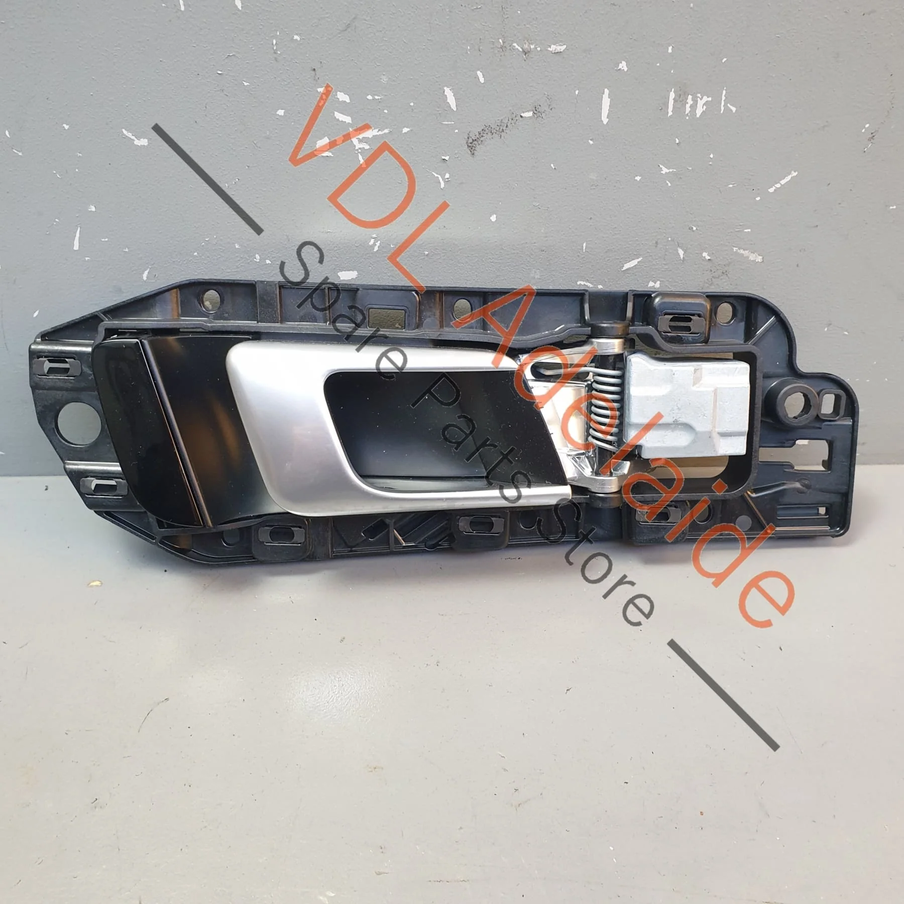 Porsche Cayenne E3 9YA 9YB Right Door Opening Handle Interior Silver Chrome Aluminium 9Y0837020 CZO - Image 7