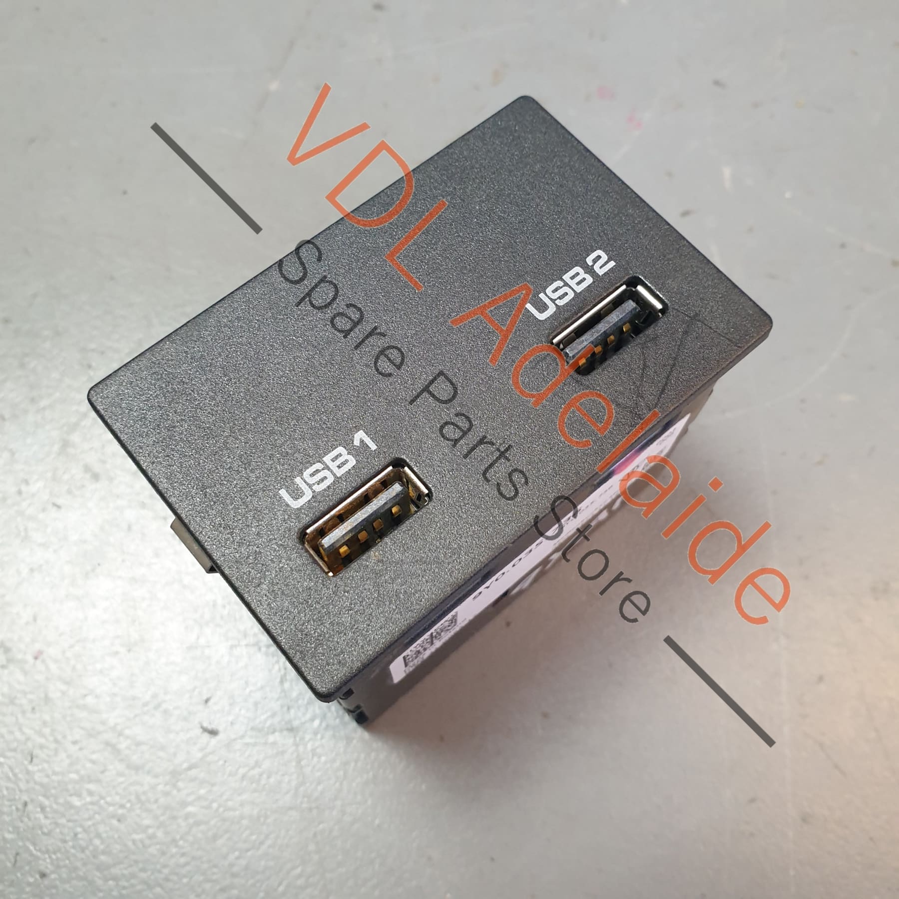 Porsche Cayenne E3 9YA 9YB USB A Multimedia Interface Panel Plug for Centre Console 9Y0035736
