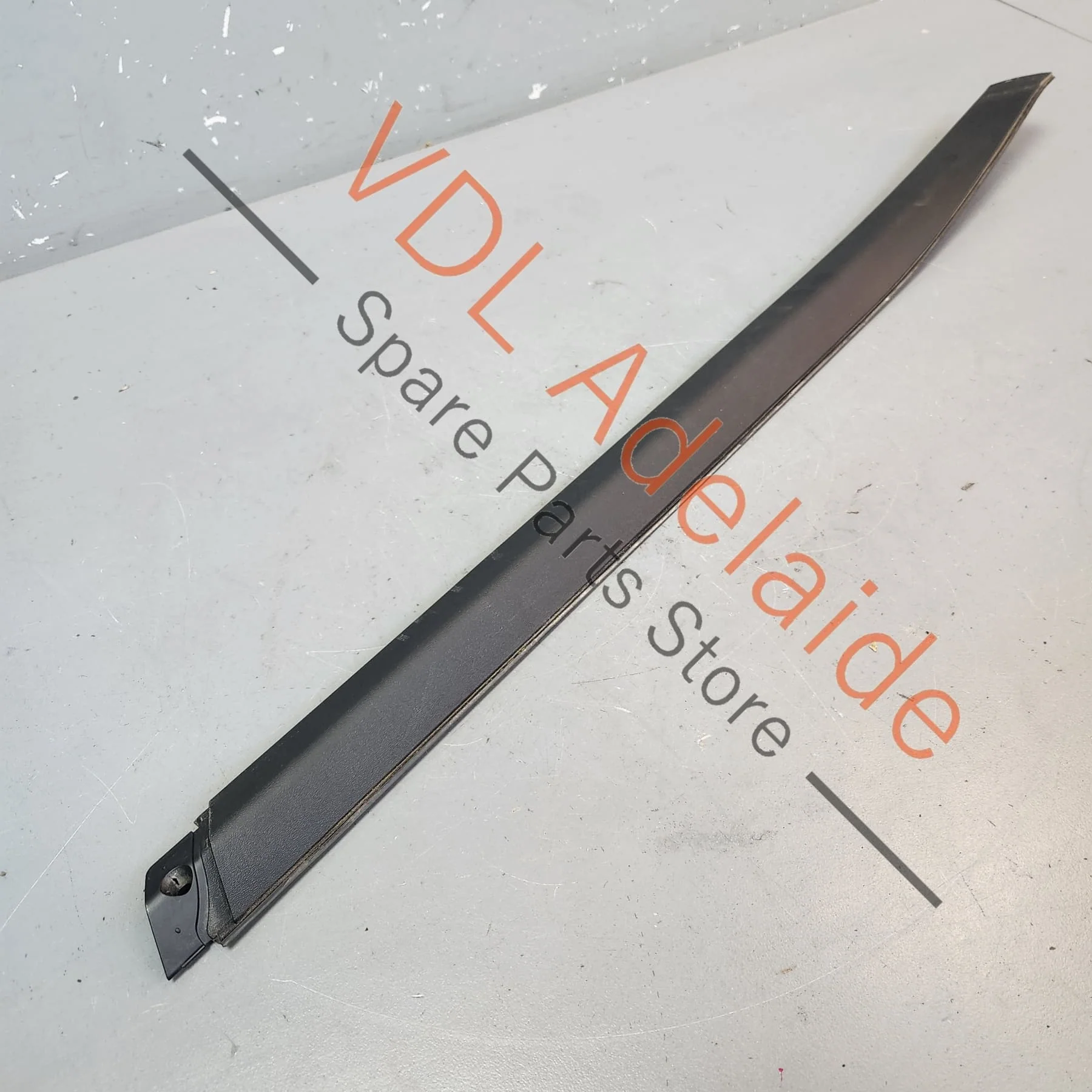 Porsche Cayenne E3 9Y Right Rear Door Entry Sill Trim Plastic 9Y0853540