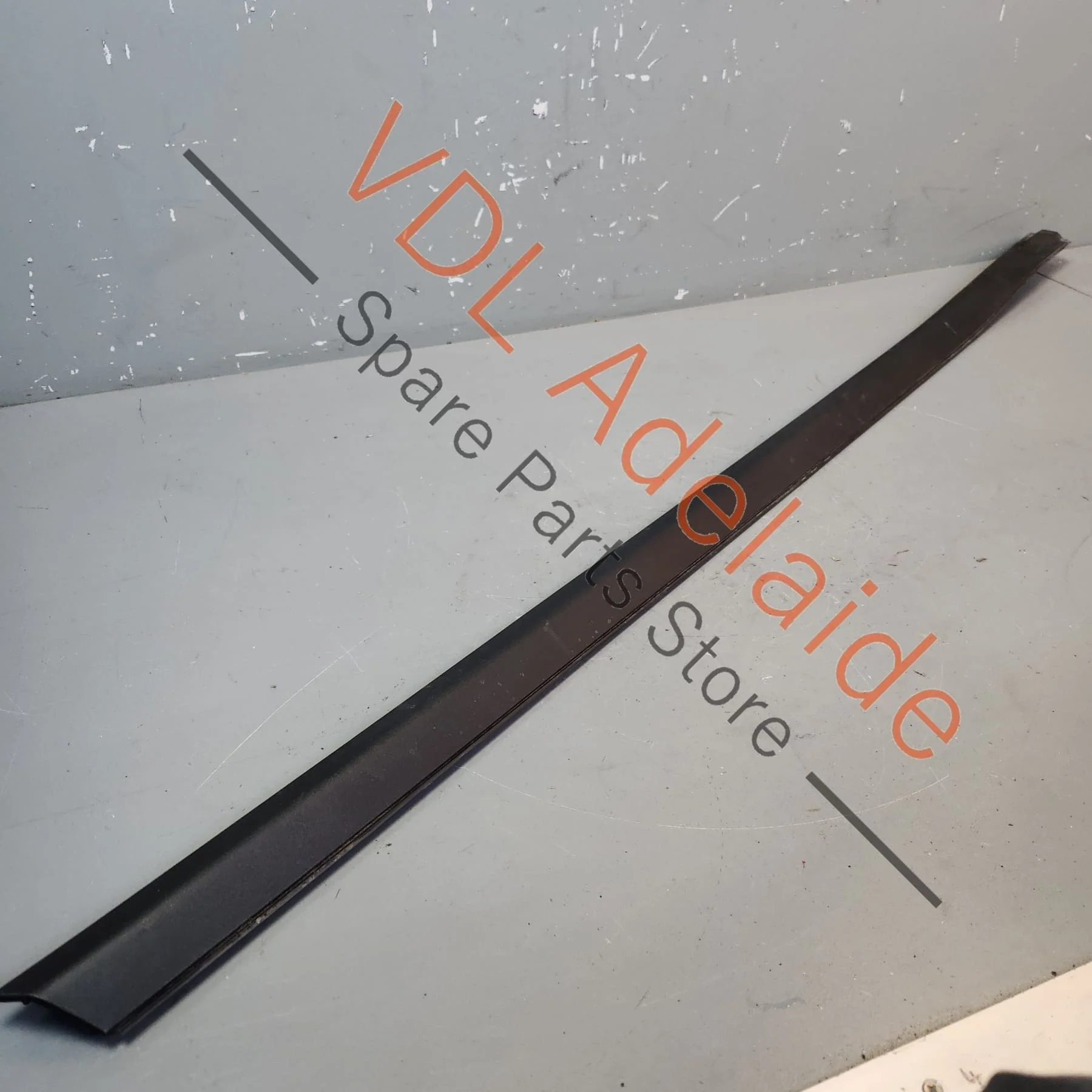 Porsche Cayenne E3 9Y Left Front Door Entry Sill Trim Plastic 9Y0853537