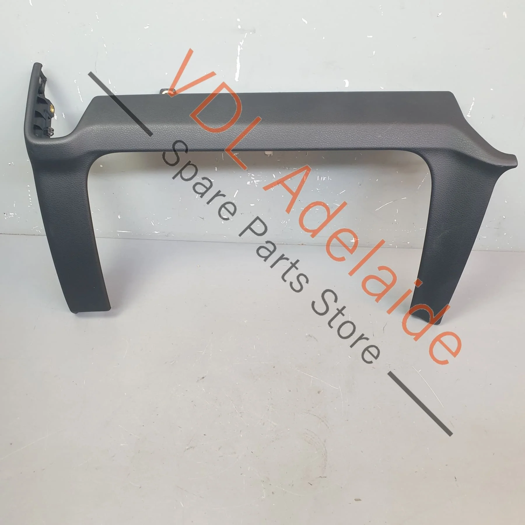 Porsche Cayenne E3 9Y Passenger Side Lower Glovebox Dashboard Trim Leather for RHD