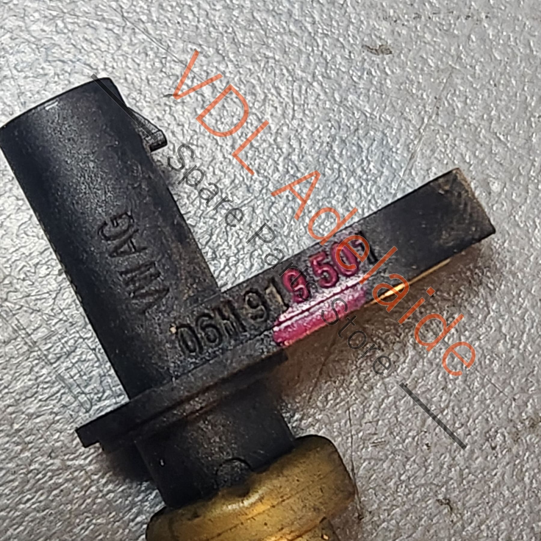 Genuine Porsche Audi Volkswagen Engine Coolant Temperature Sensor 06M919501 - Image 2