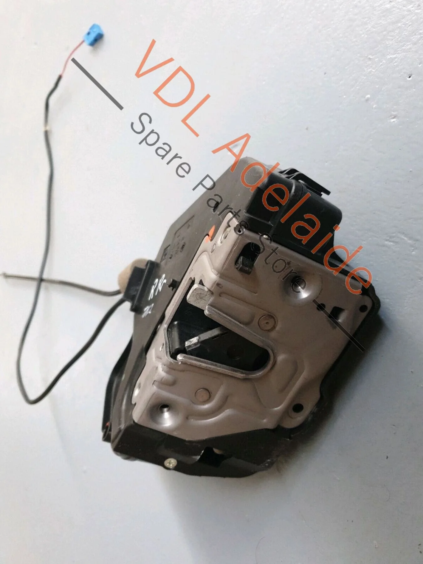 Mercedes Benz W211 E-Class Rear Right Door Lock Mechanism 2117300635