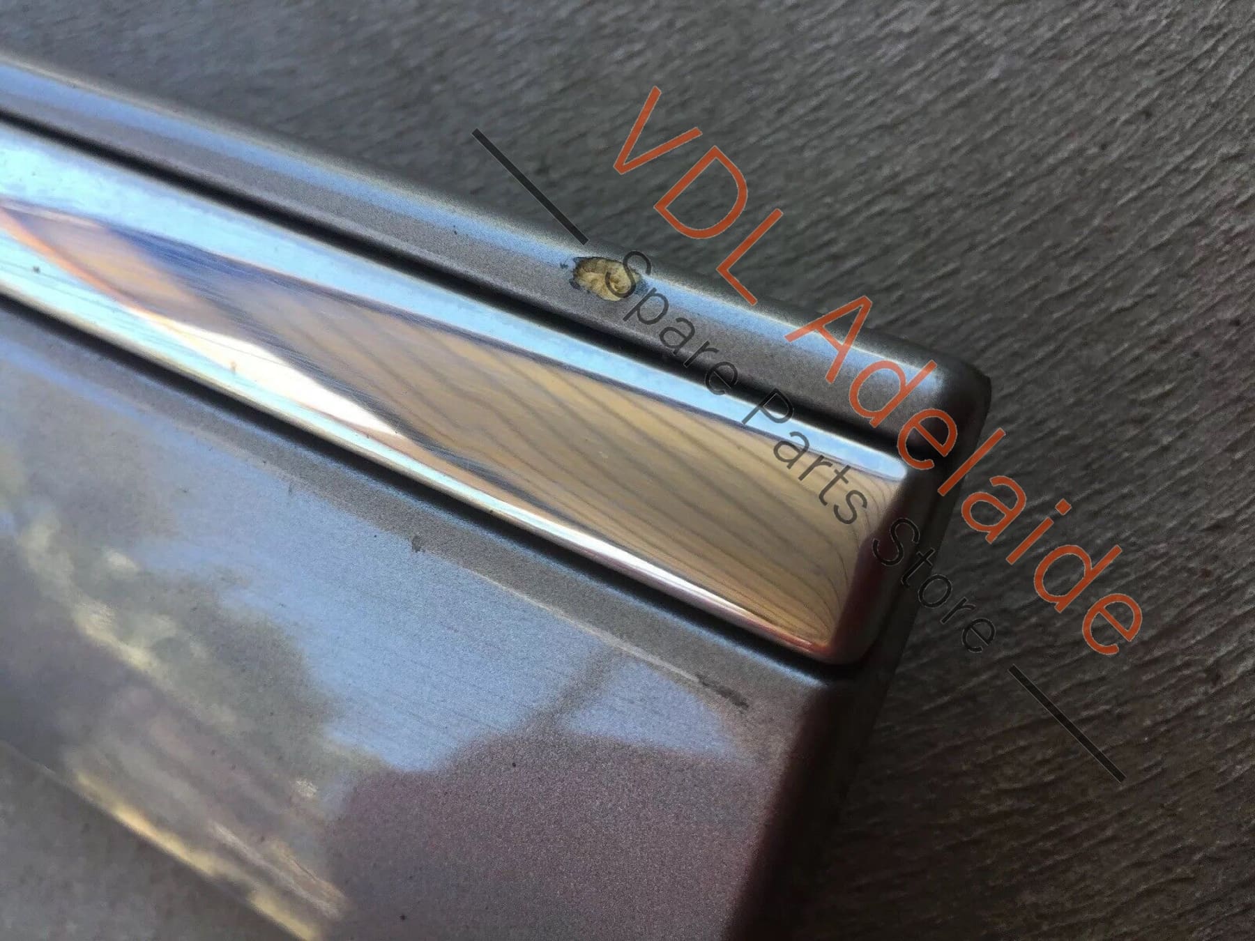 Mercedes W211 E-Class Door Moulding Right Rear Cubanite Silver A2116901462 SLE - Image 5