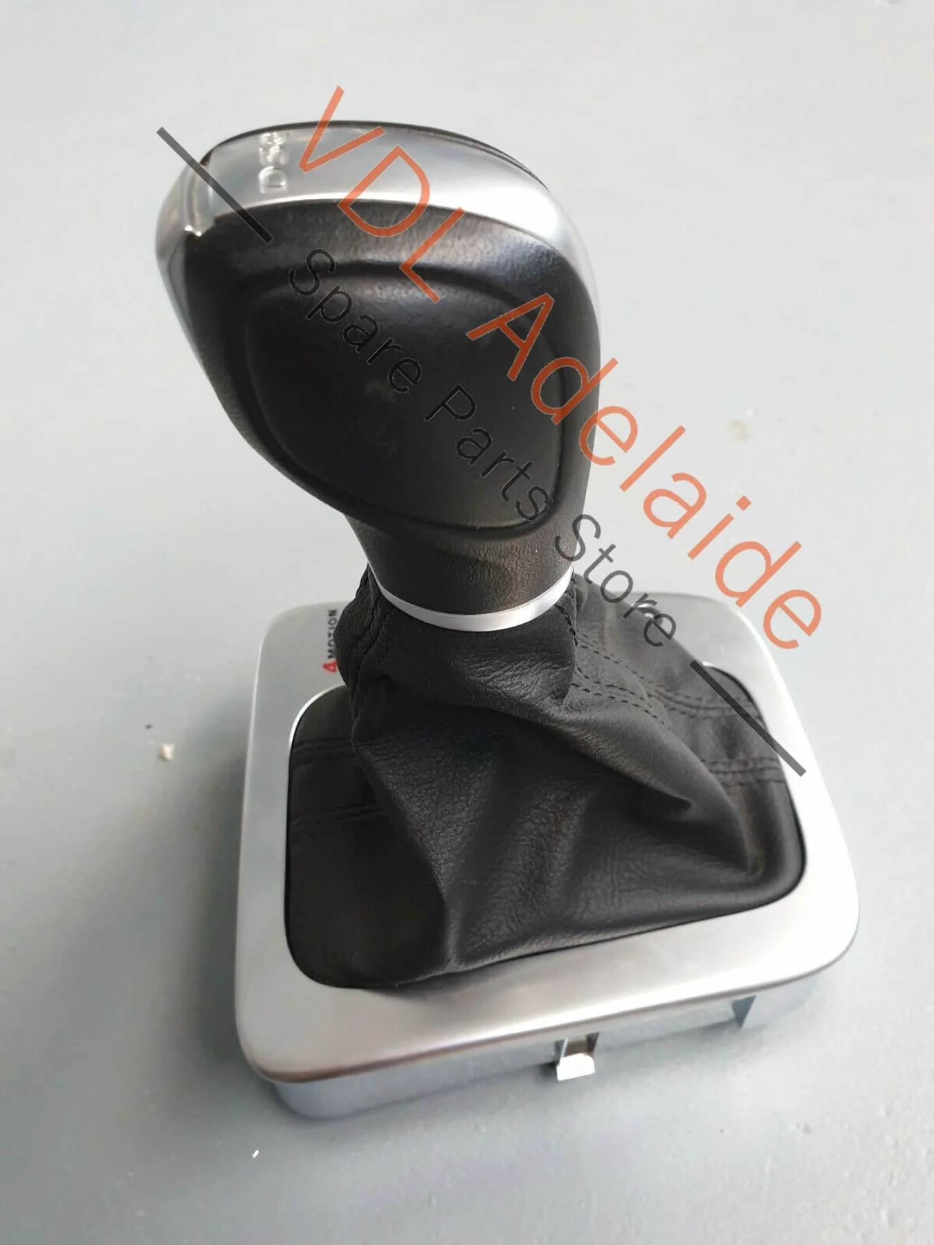 VW Tiguan 5N DSG Shifter Gear Shift Boot Knob Trim PRND Cover 5N2713203ABUMF JES - Image 6