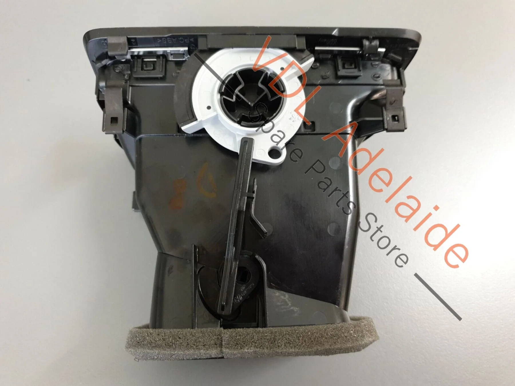 Volkswagen VW Golf GTi Mk7 7.5 Left Dash Air Aircon Vent 5G2819703R ARN1 - Image 5