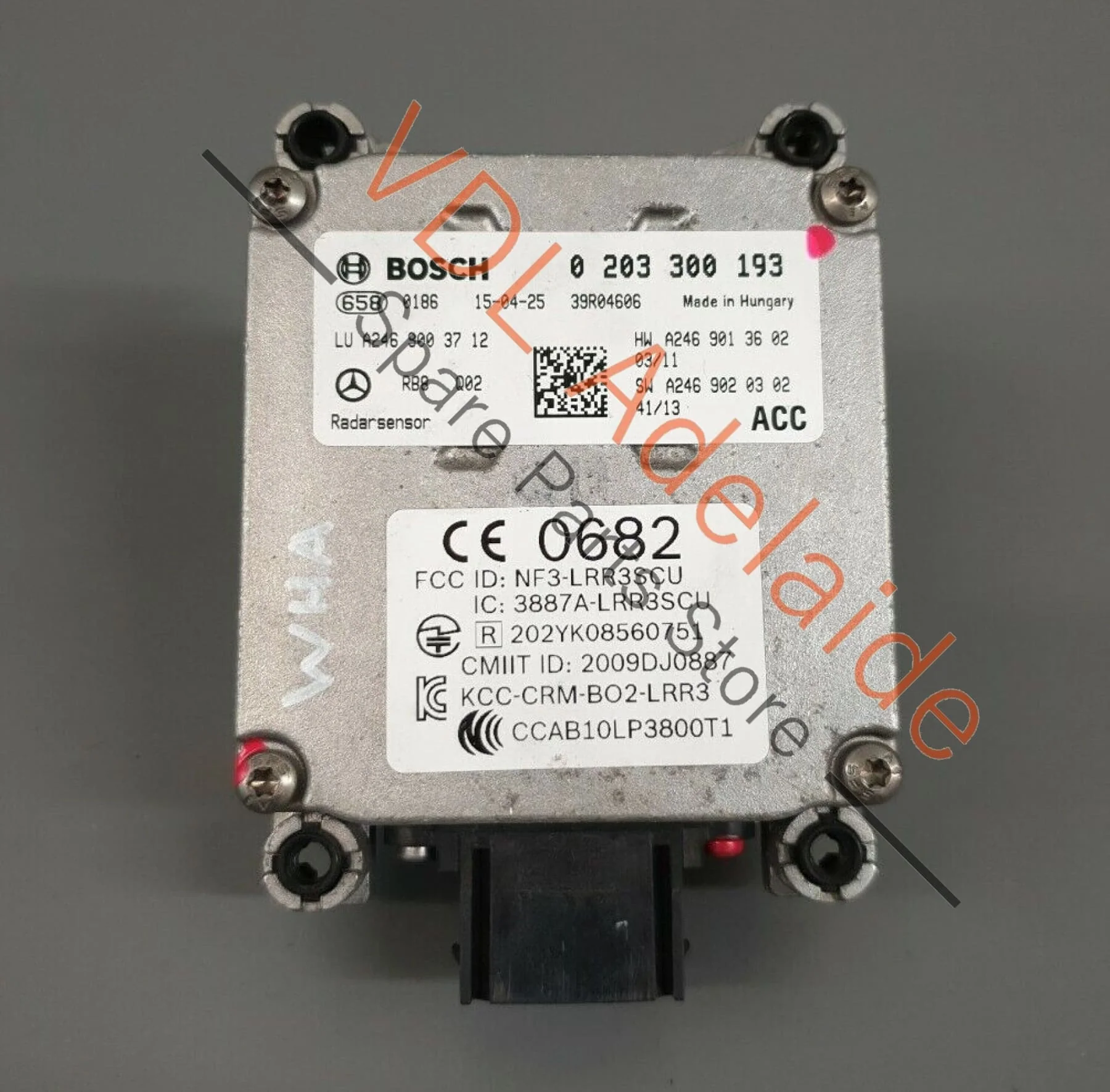 Mercedes C117 CLA 45 Radarsensor Cruise Control Distance Radar A2469003712 WHA1 - Image 2