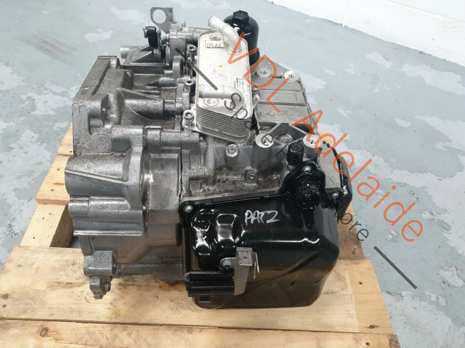 VW Passat Alltrack B8 3G 6spd DSG Automatic QFE 0D9 Transmission Gearbox - Image 2