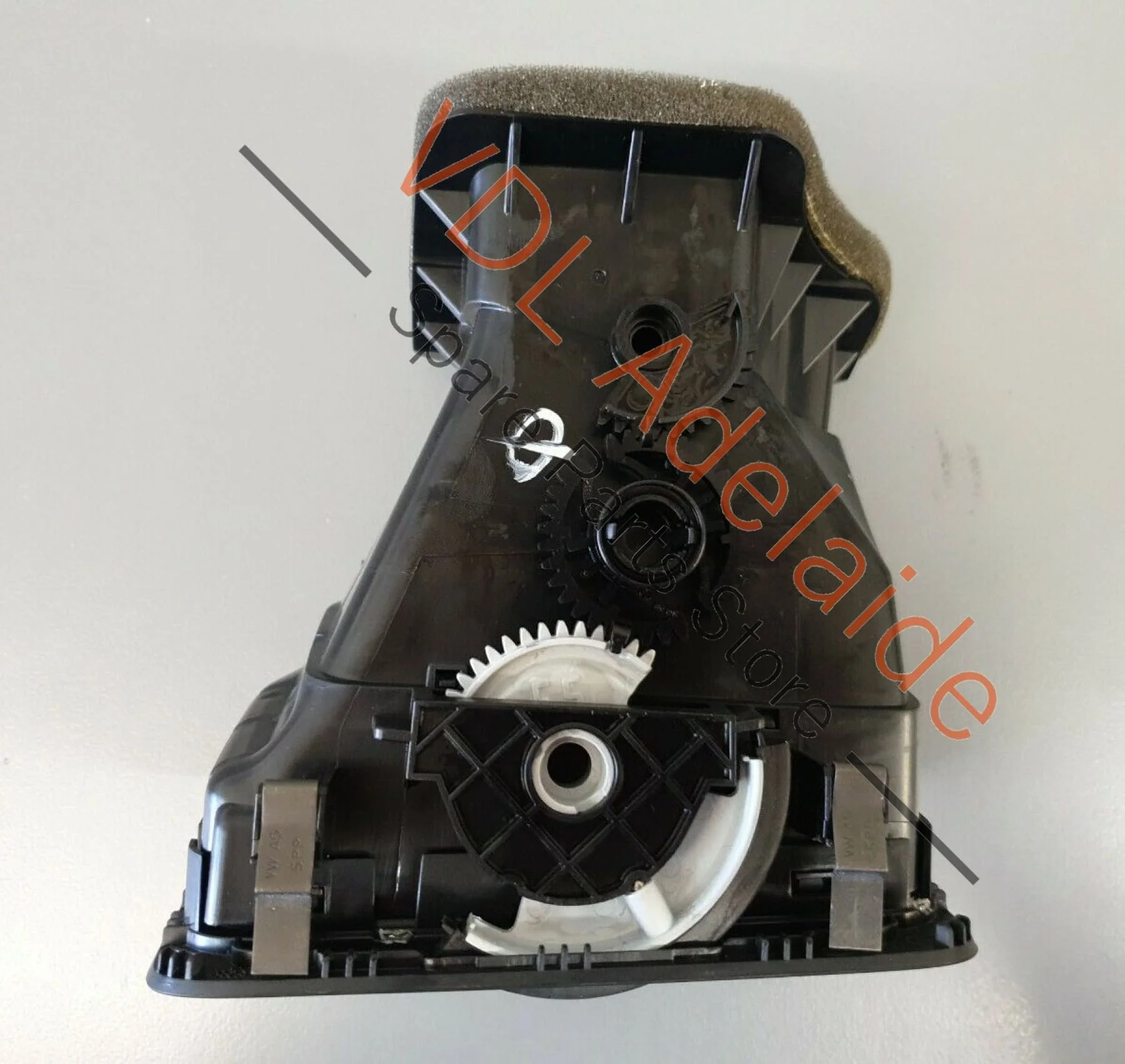 Volkswagen Golf Mk6 Left Dash Air Aircon Vent 5K0819703KD 5K0819709 NOR5 - Image 4