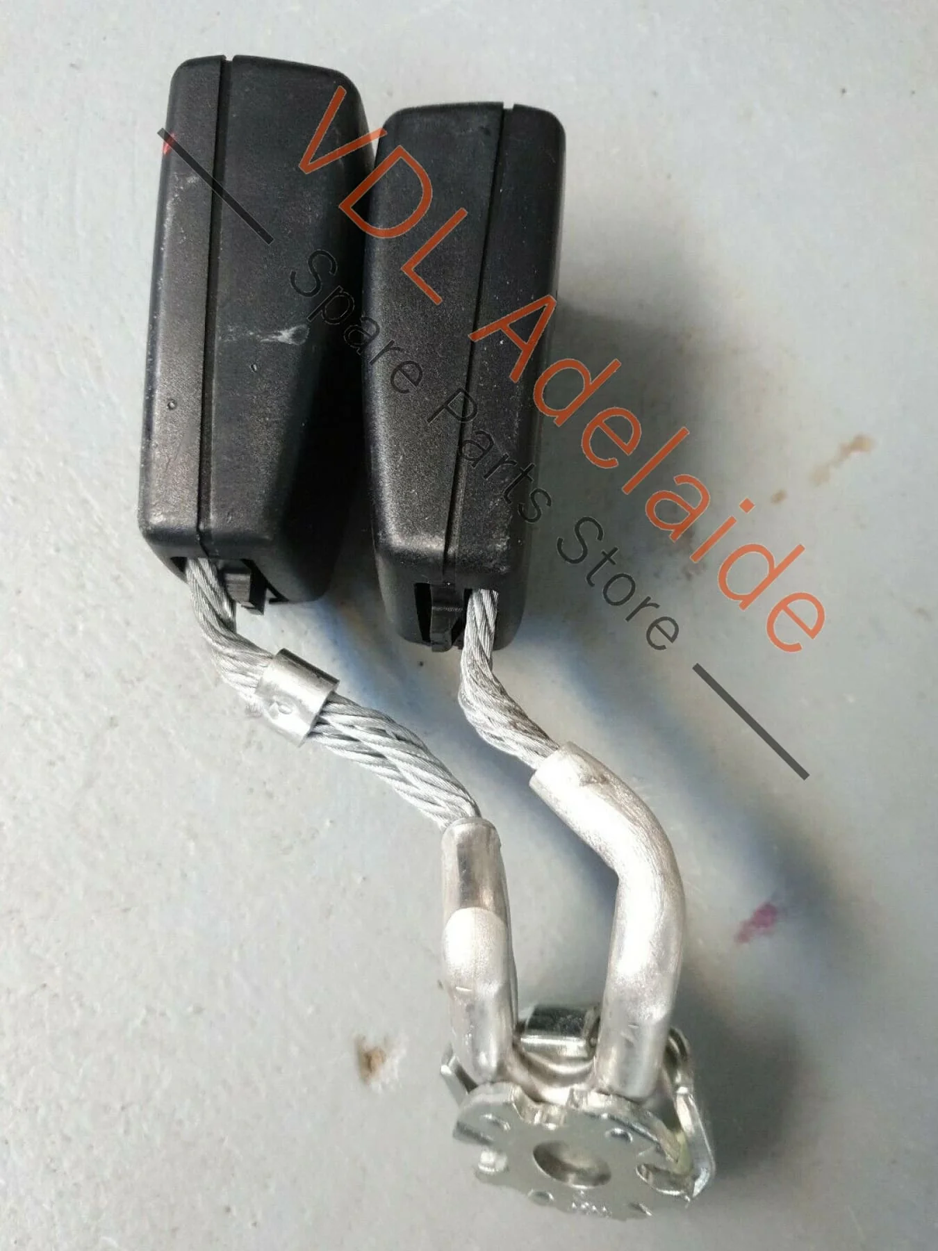 Volkswagen VW Golf Mk6 Rear Centre Double Seat Belt Buckle 1K0857739 M QVZ NOR5 - Image 4