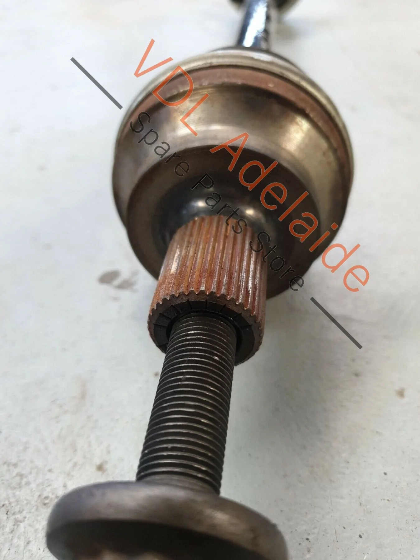 Volkswagen VW Golf R Mk6 LHS Left Side Rear Driveshaft CV Joint Axle HOU3 - Image 3