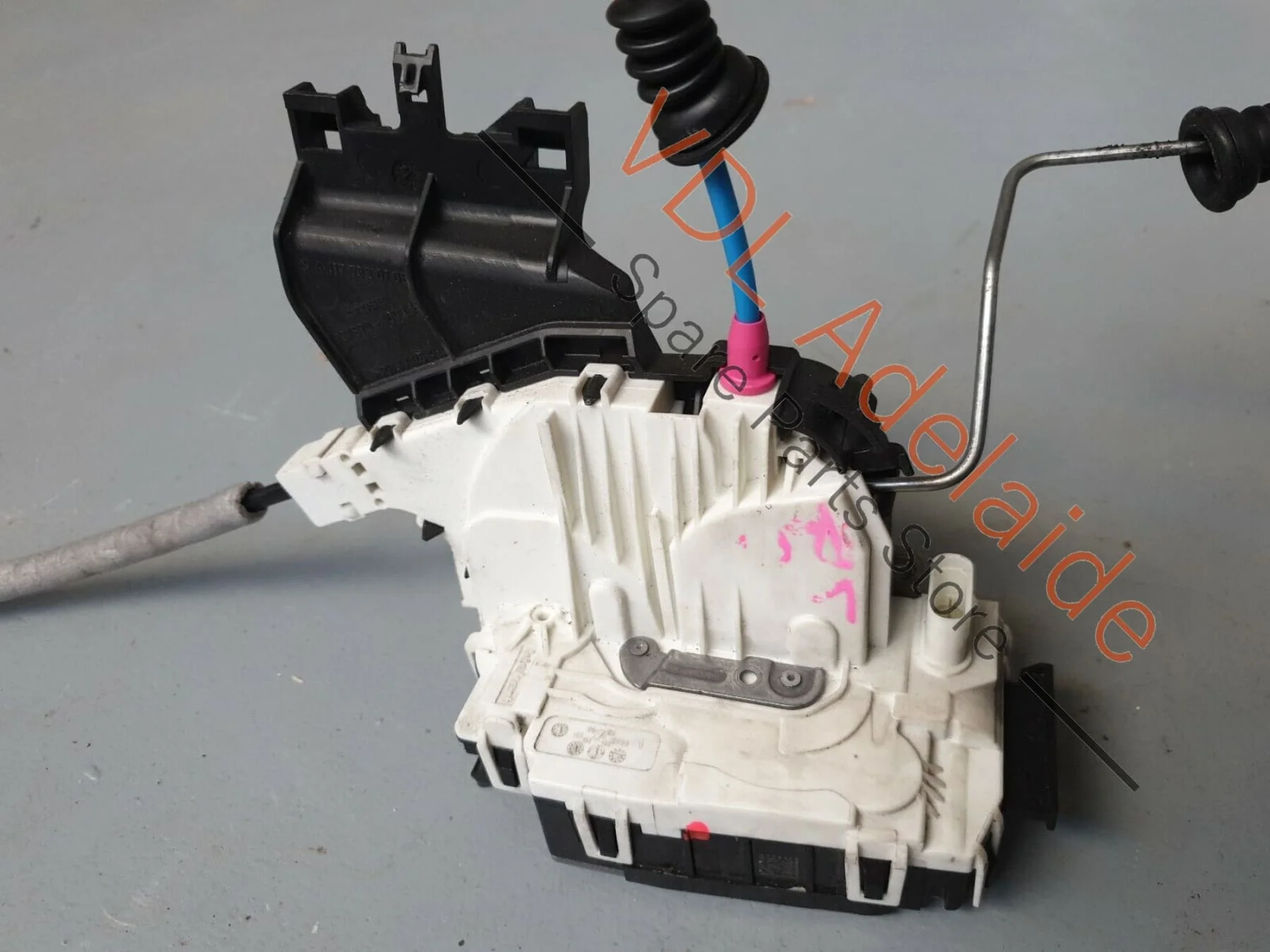 Mercedes C117 CLA Rear Left Door Lock Latch Mechanism A0997305500 WHA1 - Image 2