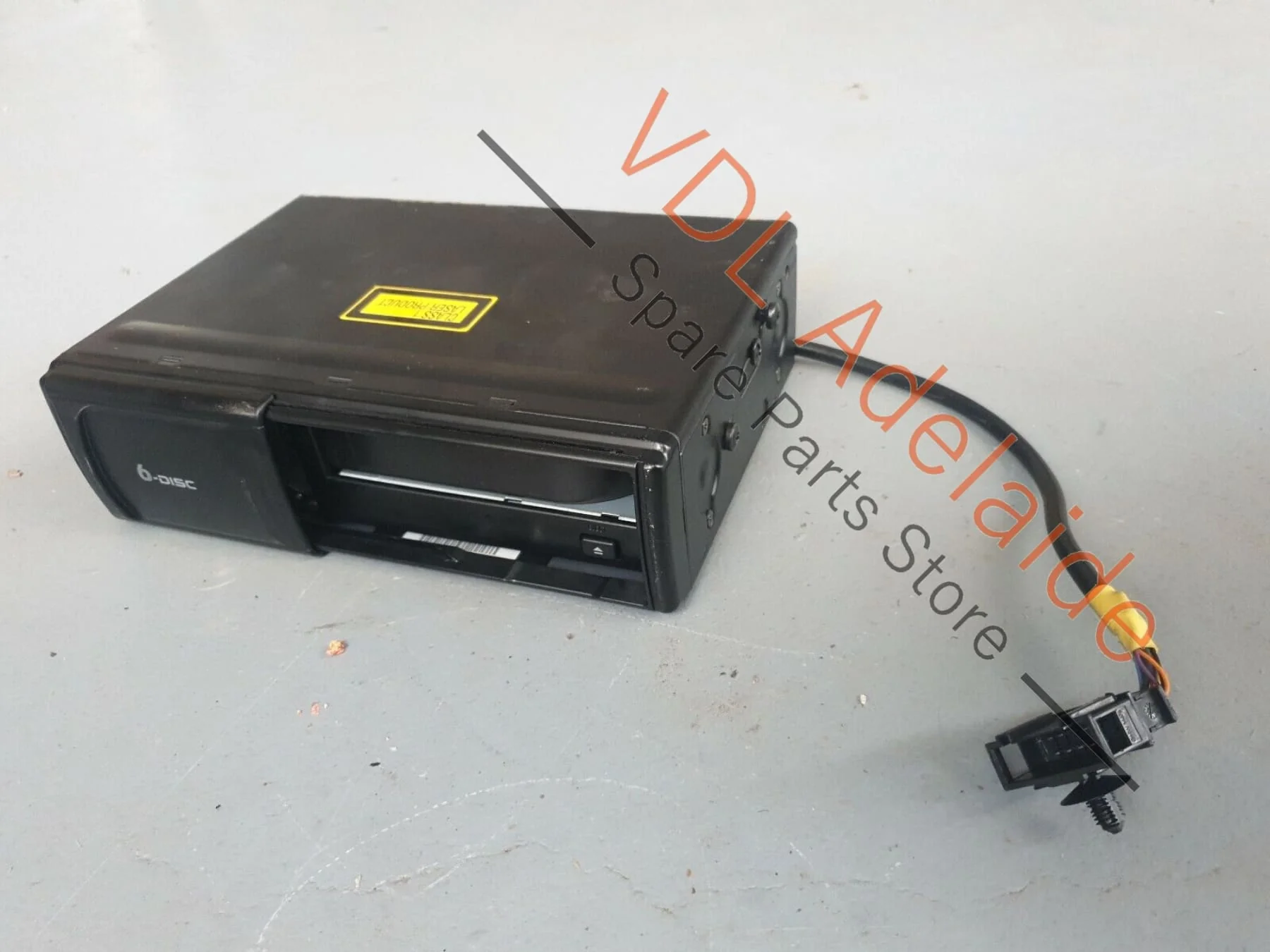 VW Volkswagen Audi Skoda Seat 6 Disc CD Changer 1J6035111 Genuine CX-CV1820 REG