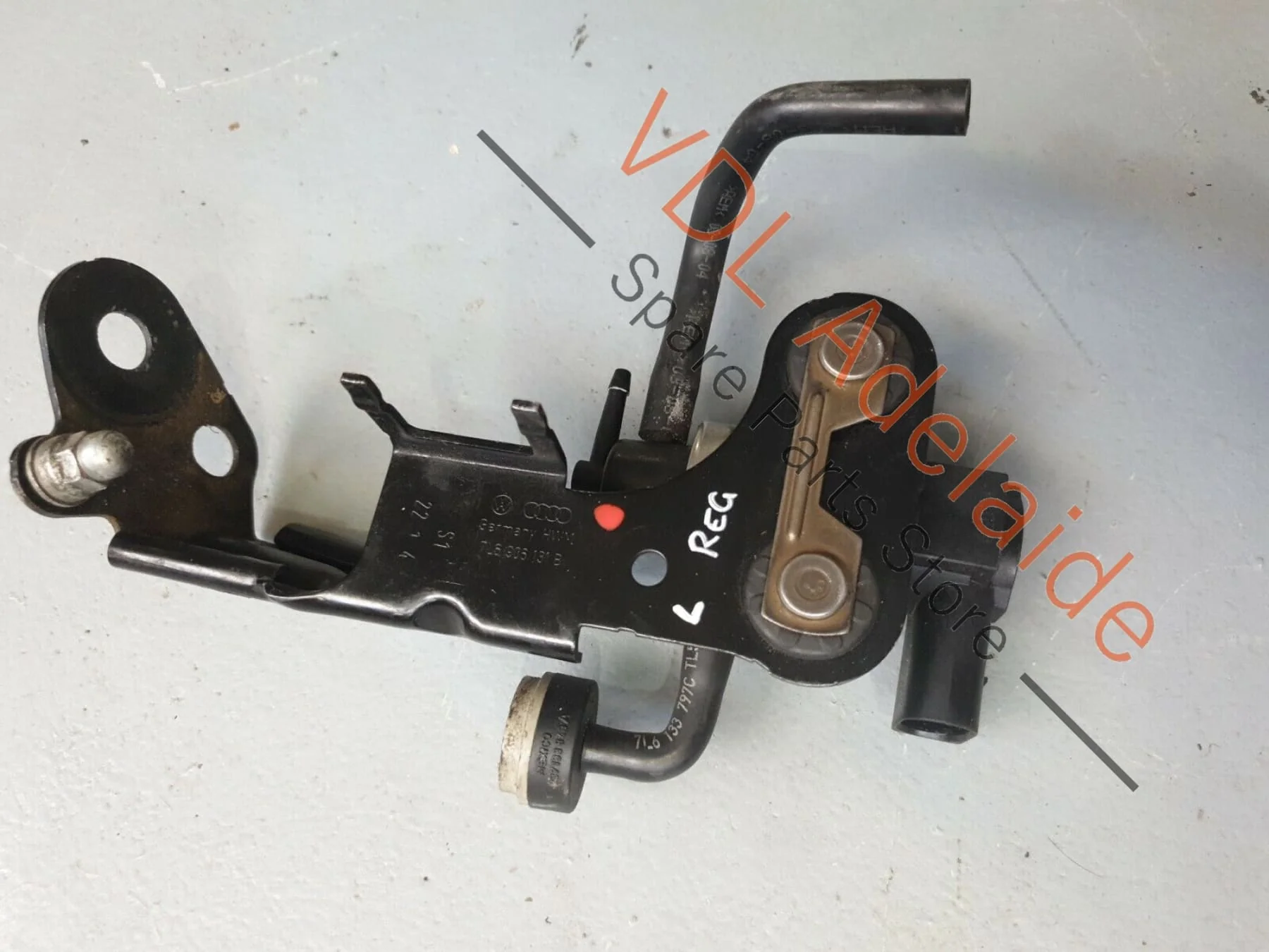 VW Touareg 7L Exhaust Reticulation Valve Pressure Converter Left 1J0906627 REG - Image 4