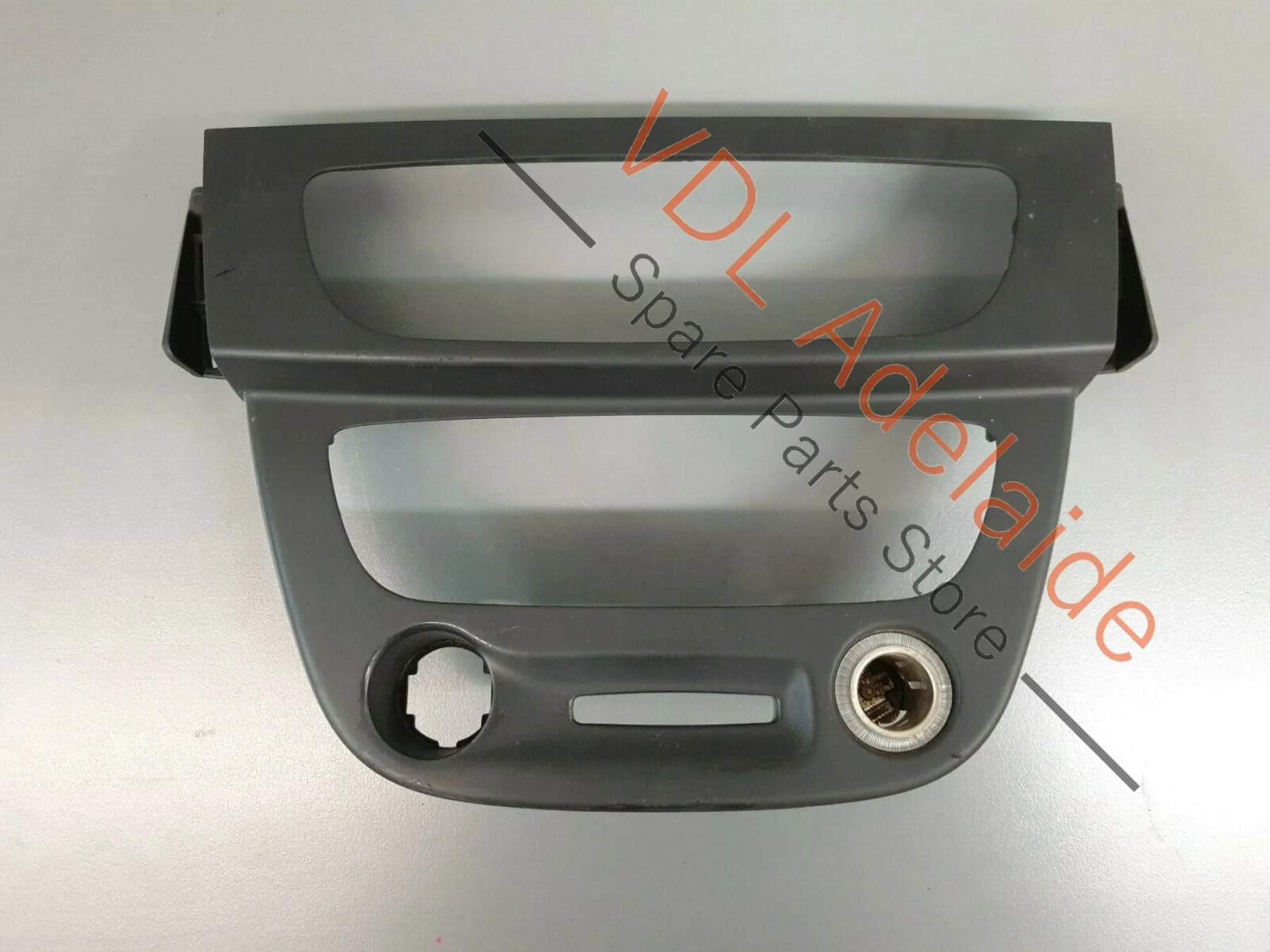 Renault Megane 3 X95 RS 265 Centre Climate Audio Surround Trim 682600020R MON4
