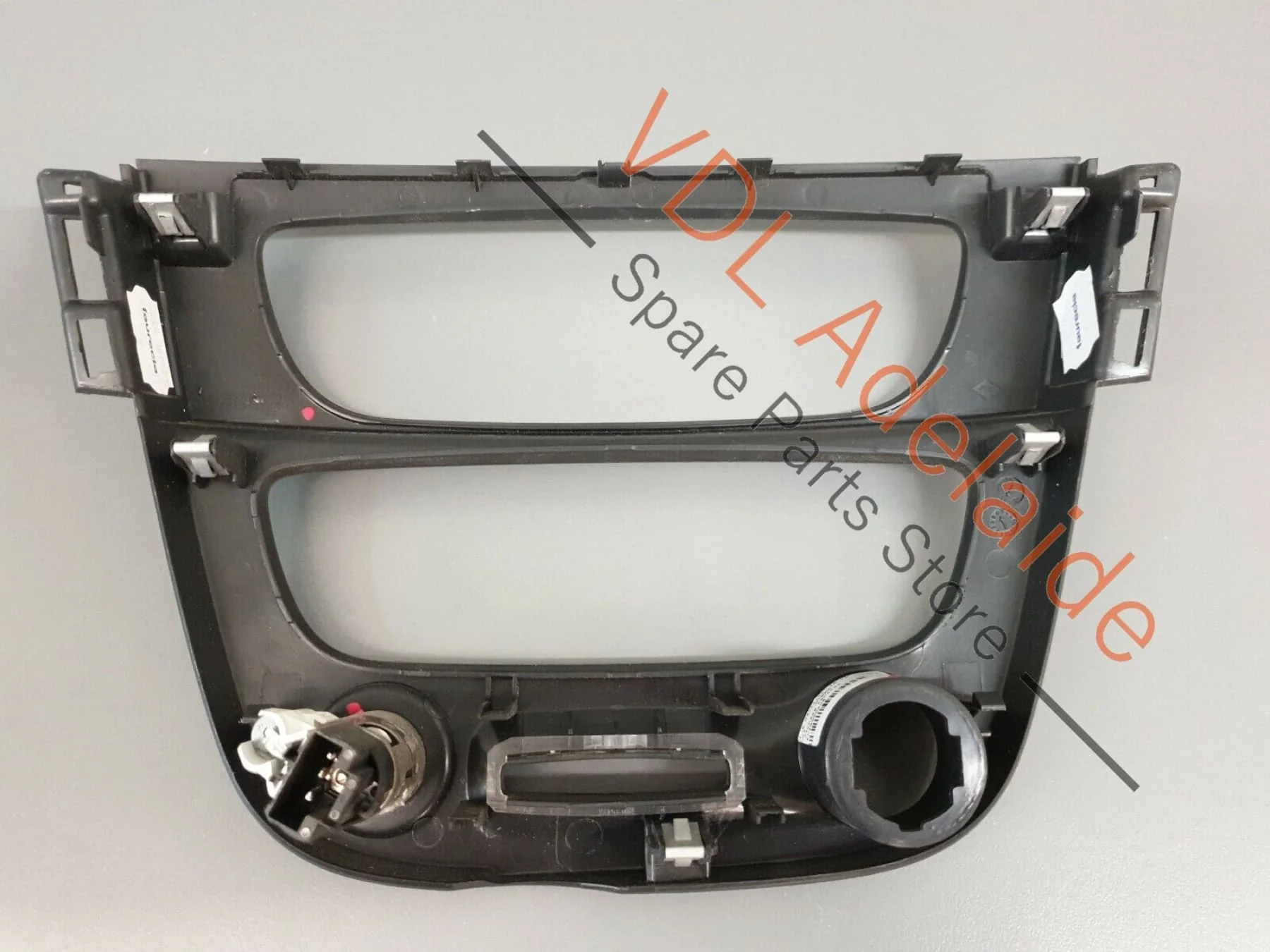 Renault Megane 3 X95 RS 265 Centre Climate Audio Surround Trim 682600020R MON4 - Image 7