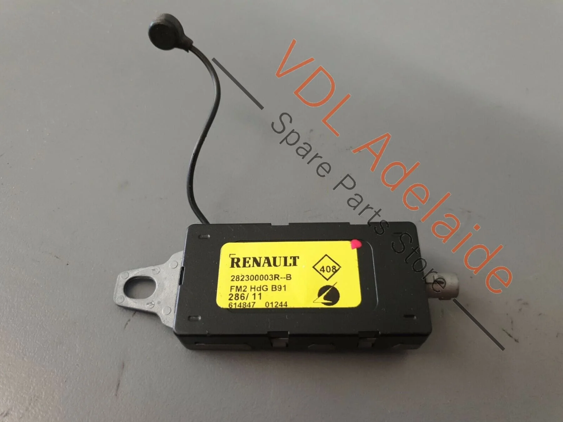 Renault Megane 3 X95 RS 265 Radio Aerial Antenna Module 282300003R