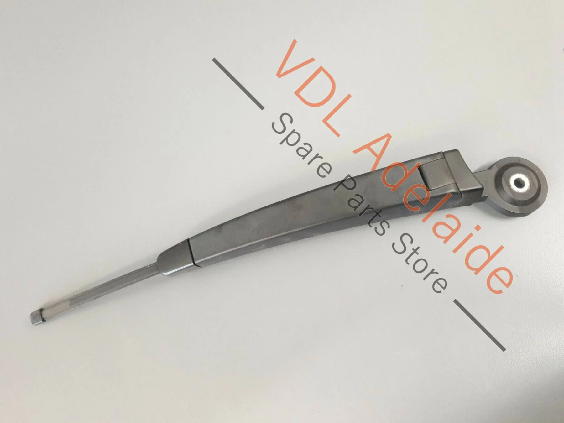 Volkswagen VW Touareg 7L R50 Rear Window Aero Wiper Arm 7L6955707 REG4
