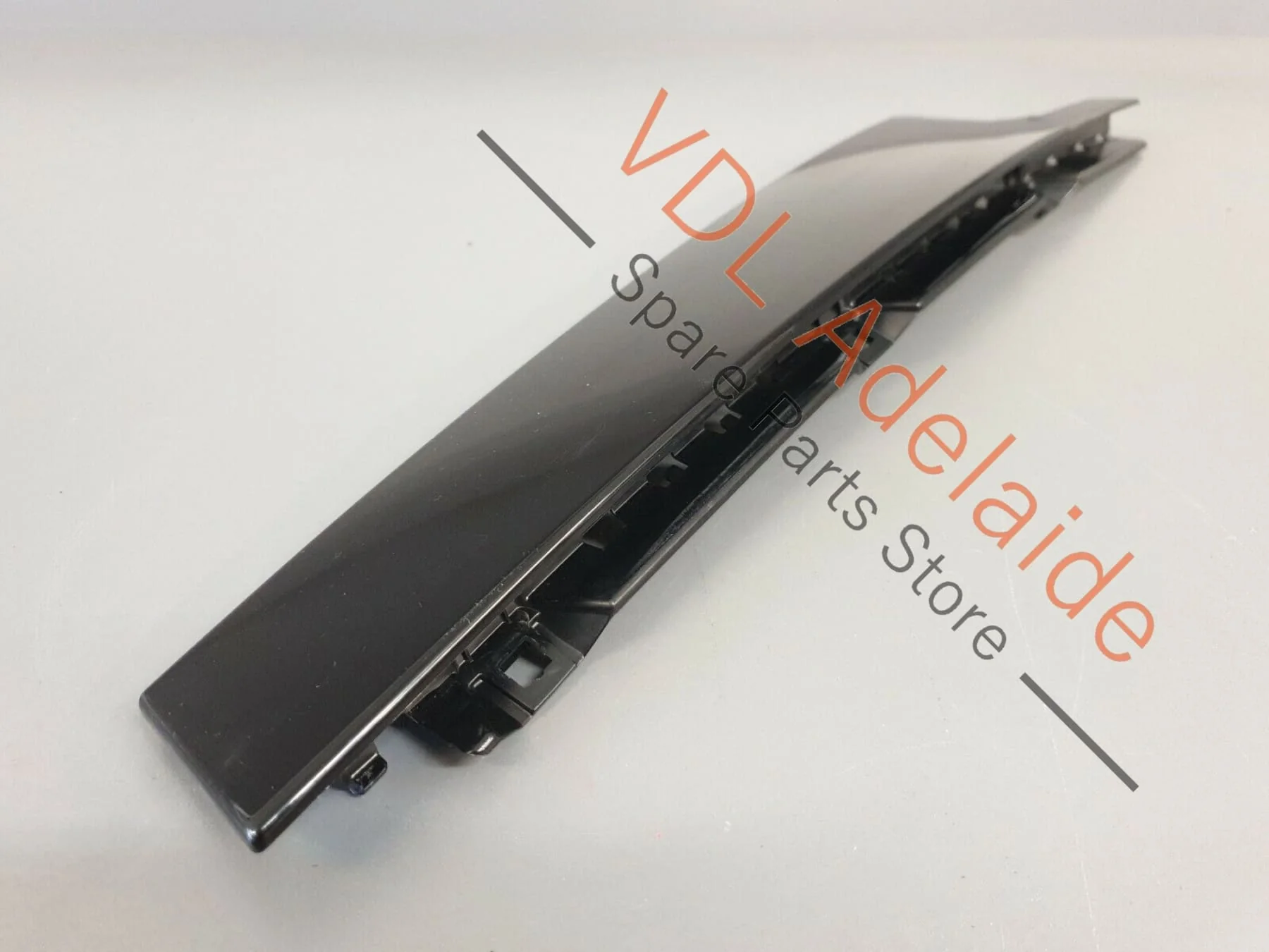 VW Passat B8 3G Rear Right Exterior Door B-Pillar Trim Black 3G0839902T PAT4 - Image 3