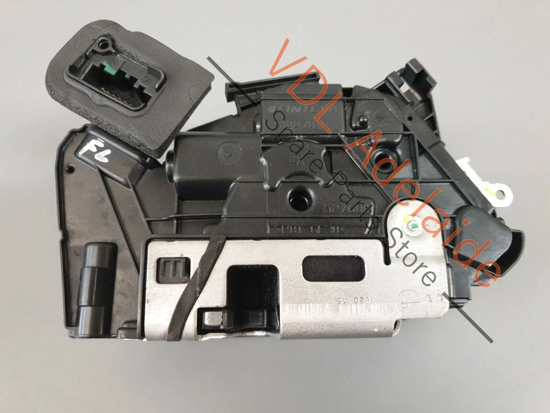 VW Passat Estate Wagon B8 3G Front Left Door Lock Mechanism 5E2837015B PAT4 - Image 2