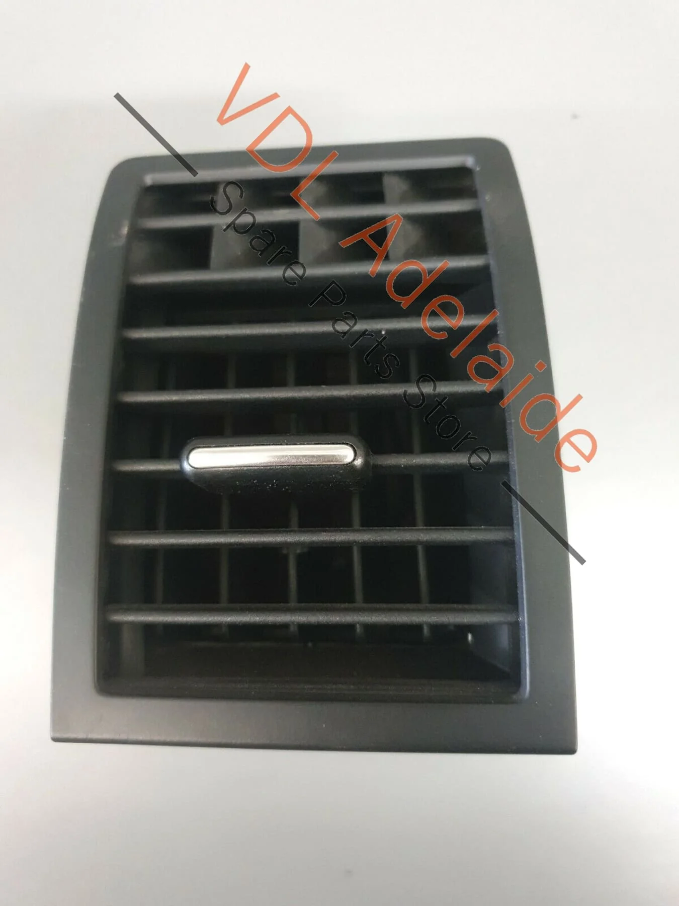 Volkswagen VW Touareg 7L R50 L Left Dashboard Air Vent AC Duct 7L6819704M REG4 - Image 10