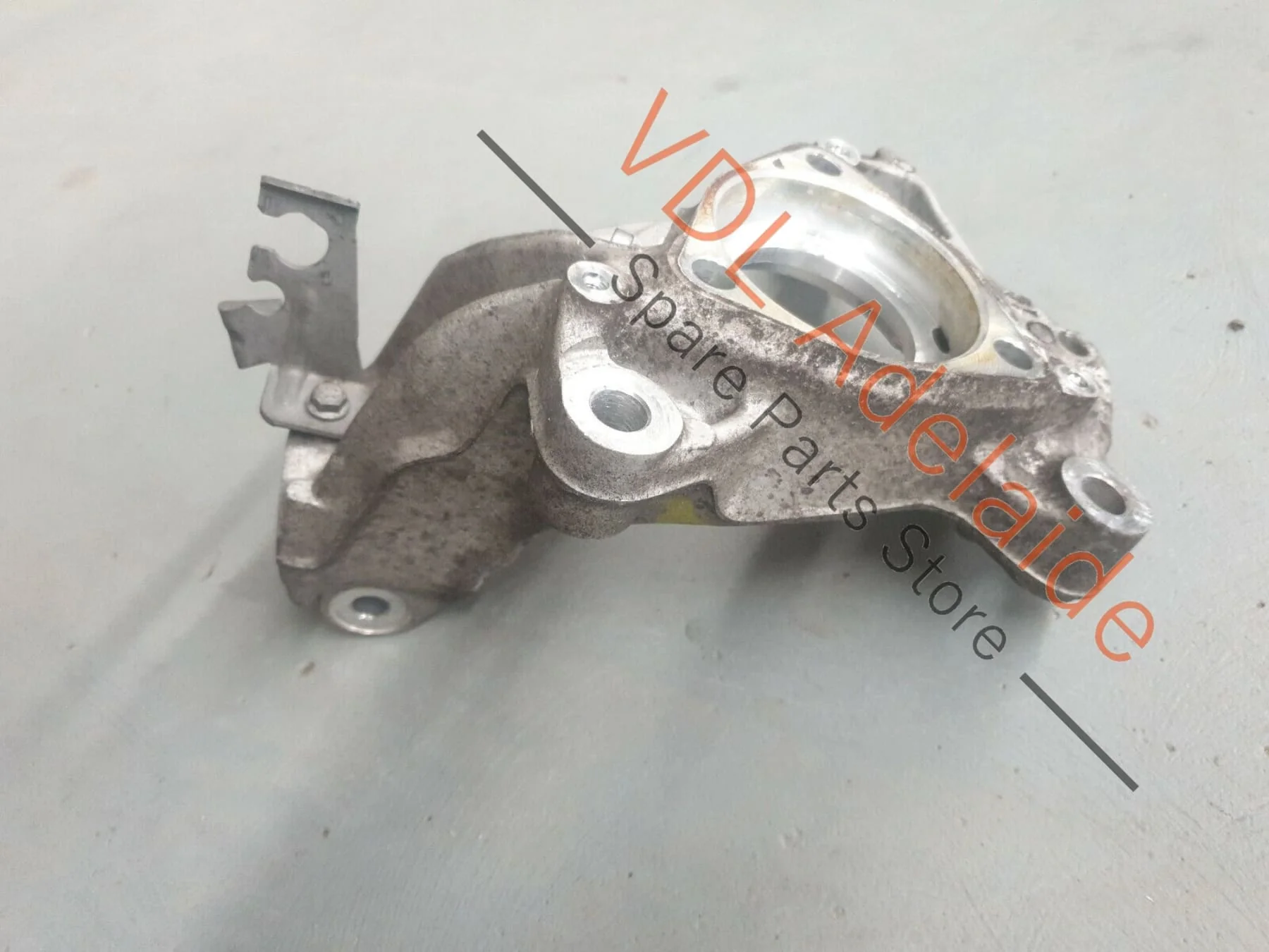 VW Passat B8 Golf MK7 Front Left Wheel Bearing Housing Carrier 5Q0407253A PAT4 - Image 3