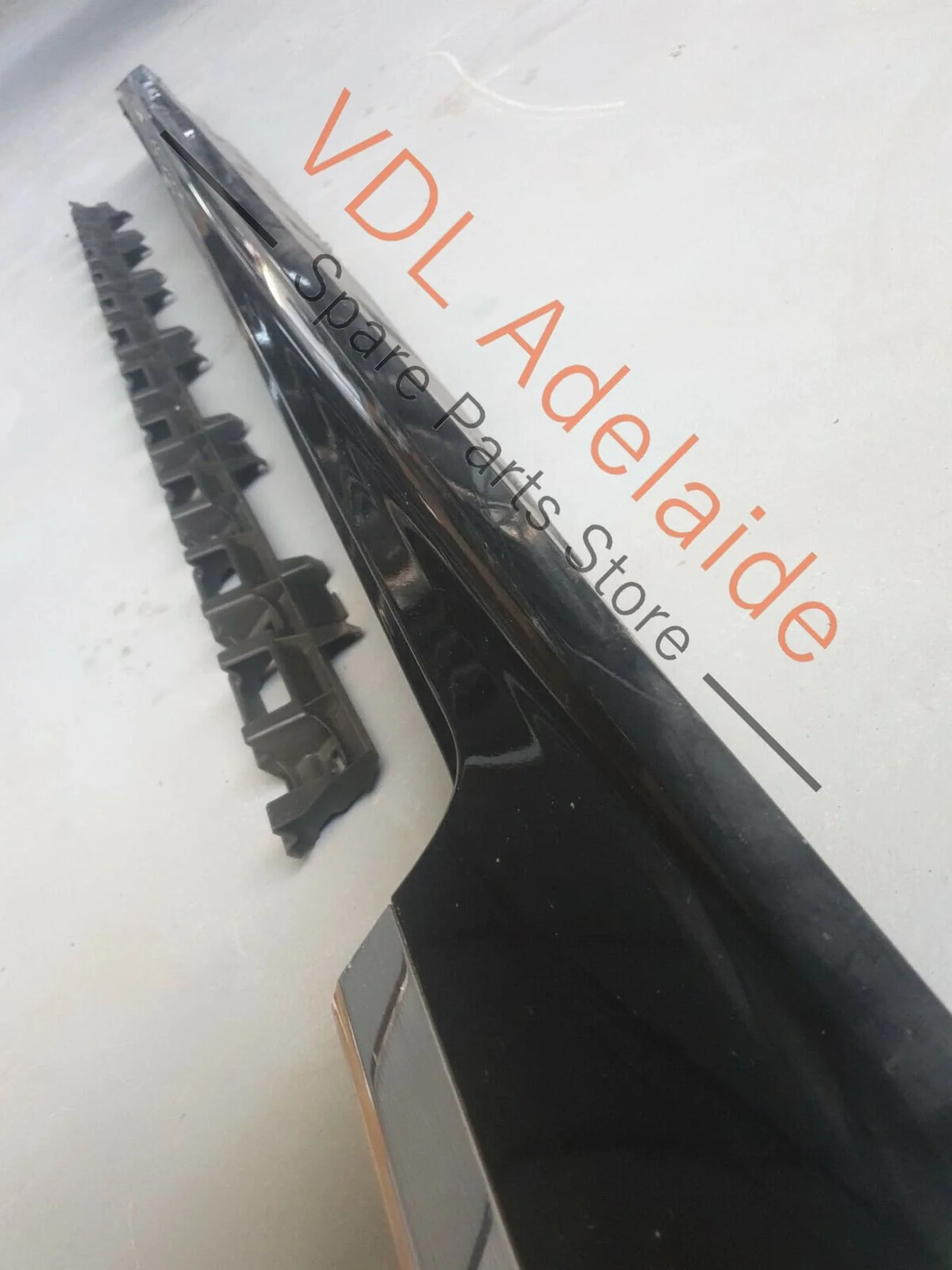 VW Passat R-Line Estate B8 3G Right Sideskirt Side Skirt Sill Moulding LC9X PAT4 - Image 3