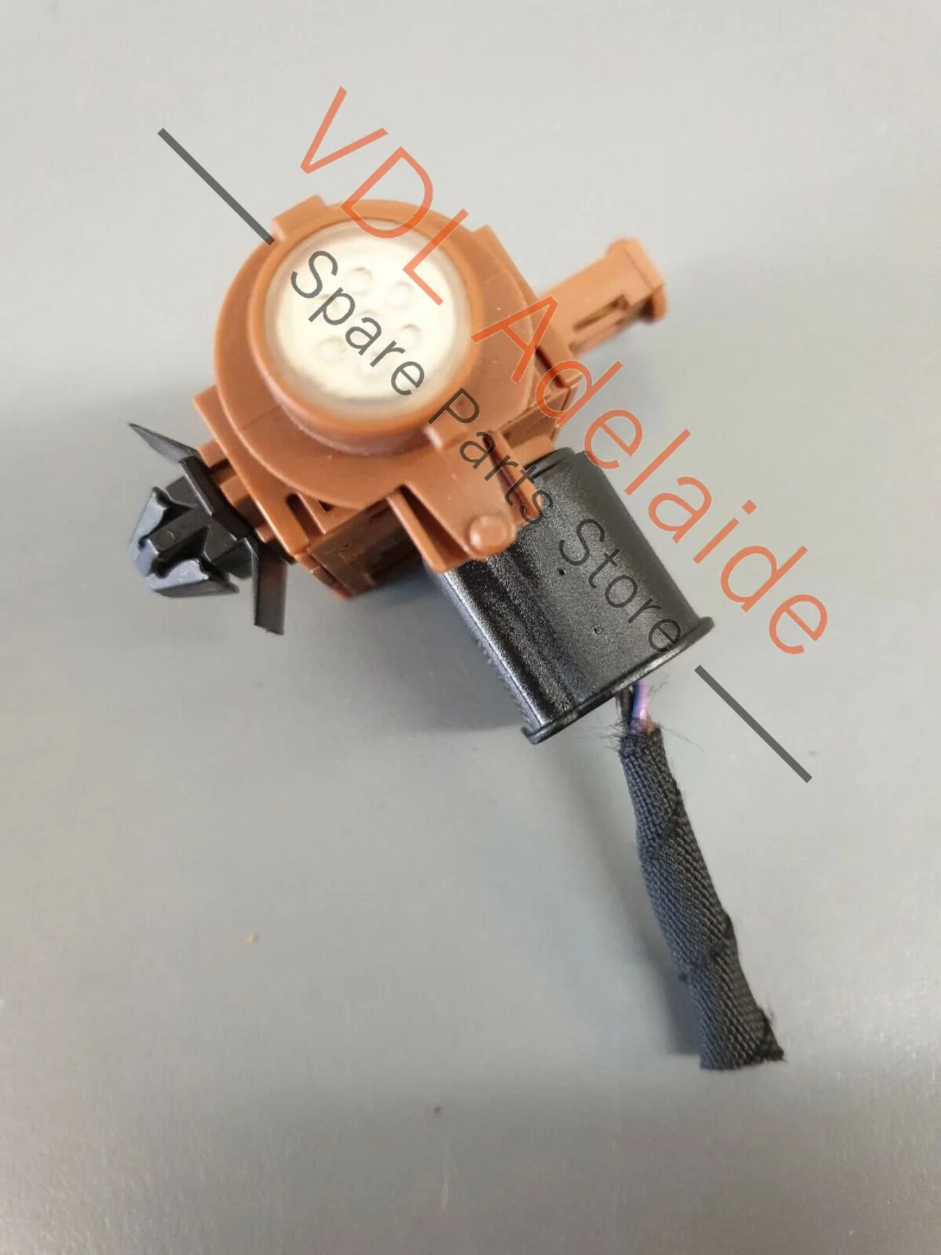 VW Passat B8 3G Air Quality & Humidity In Dash Sensor 4H0907658 PAT4 - Image 3