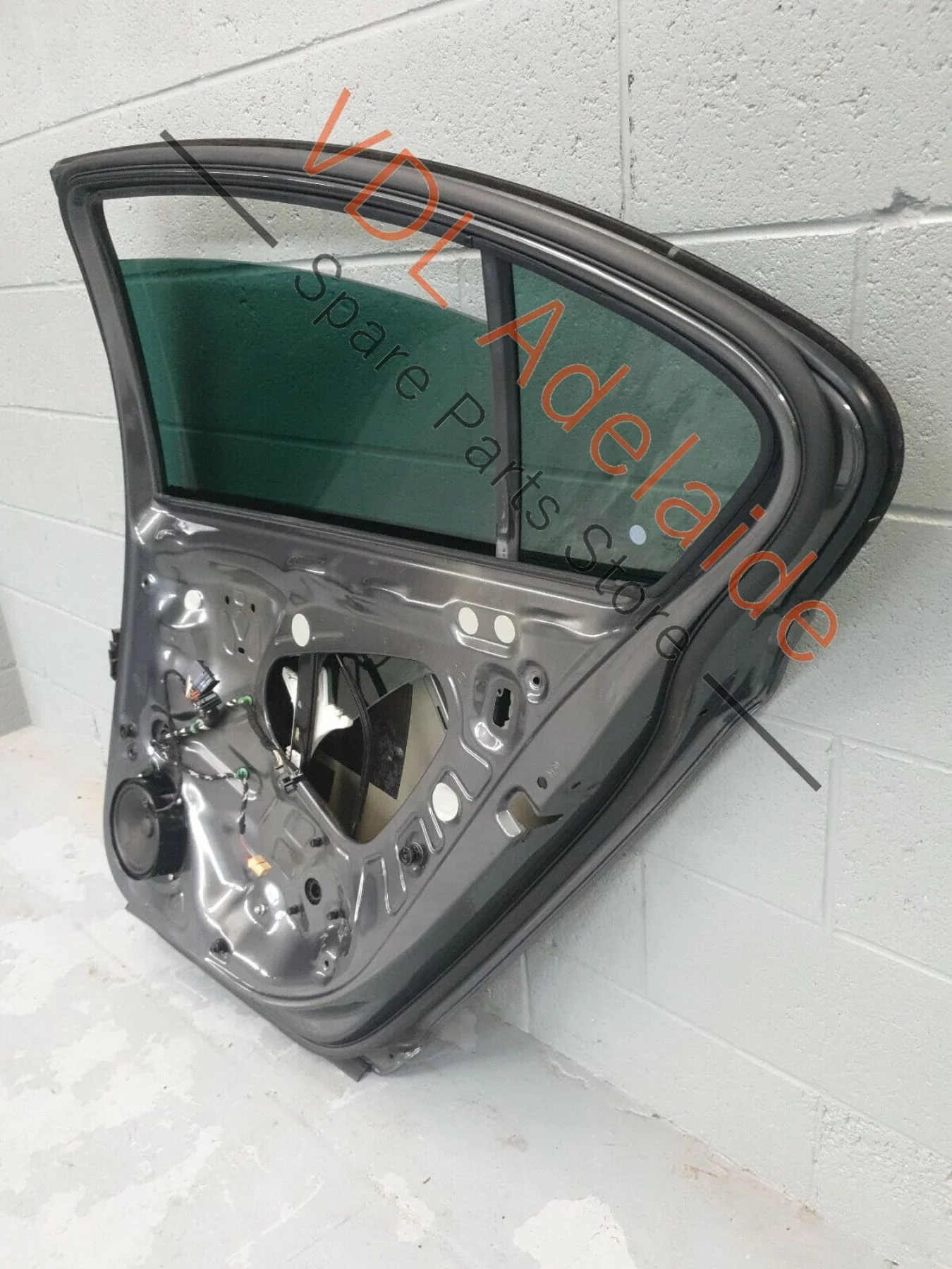 VW Passat R-Line B8 3G Rear Right Door Shell Panel Indium Grey LR7H PAT3 - Image 6