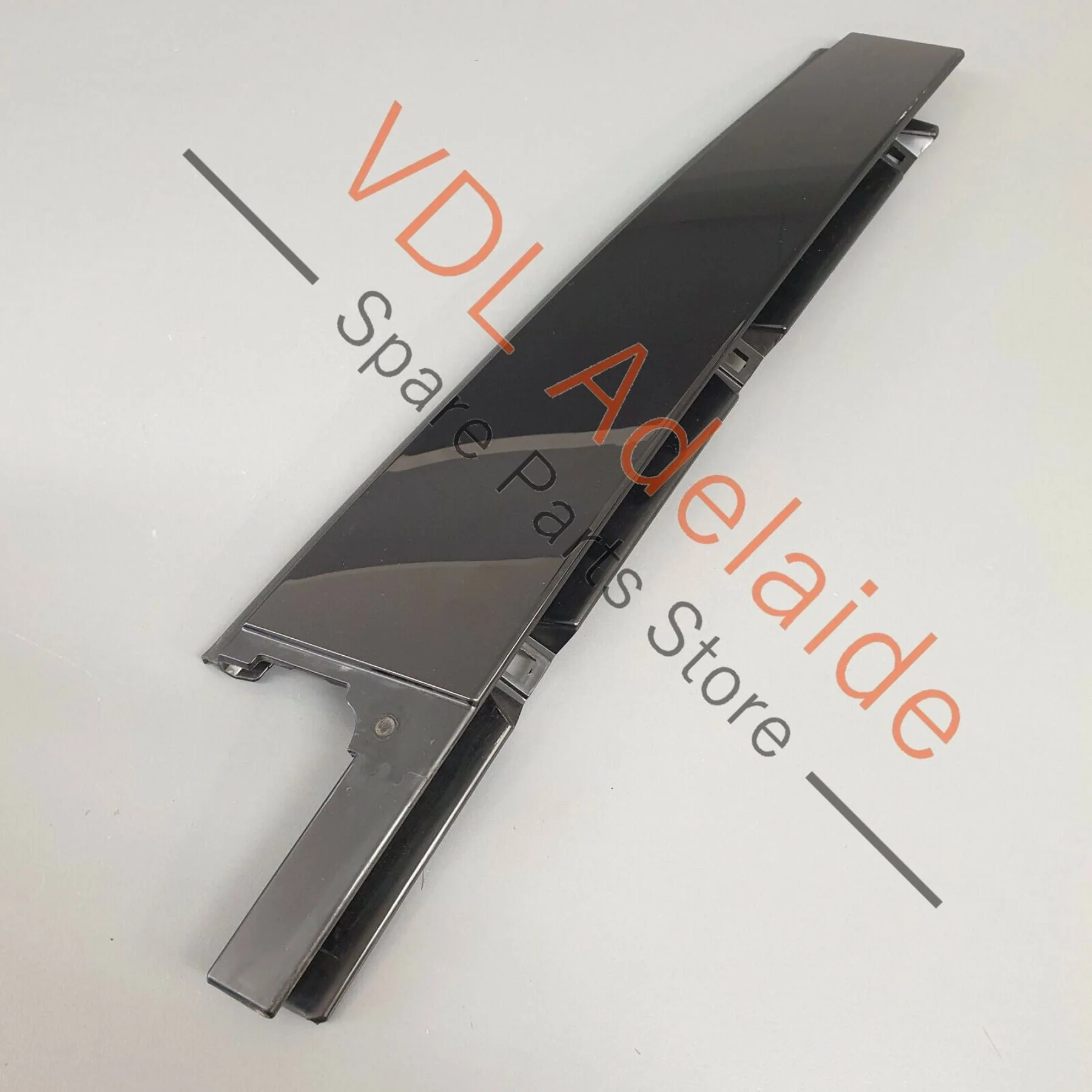 VW Passat R-Line B8 3G Rear Left Trim for Door Window Frame 3G0839901T PAT3