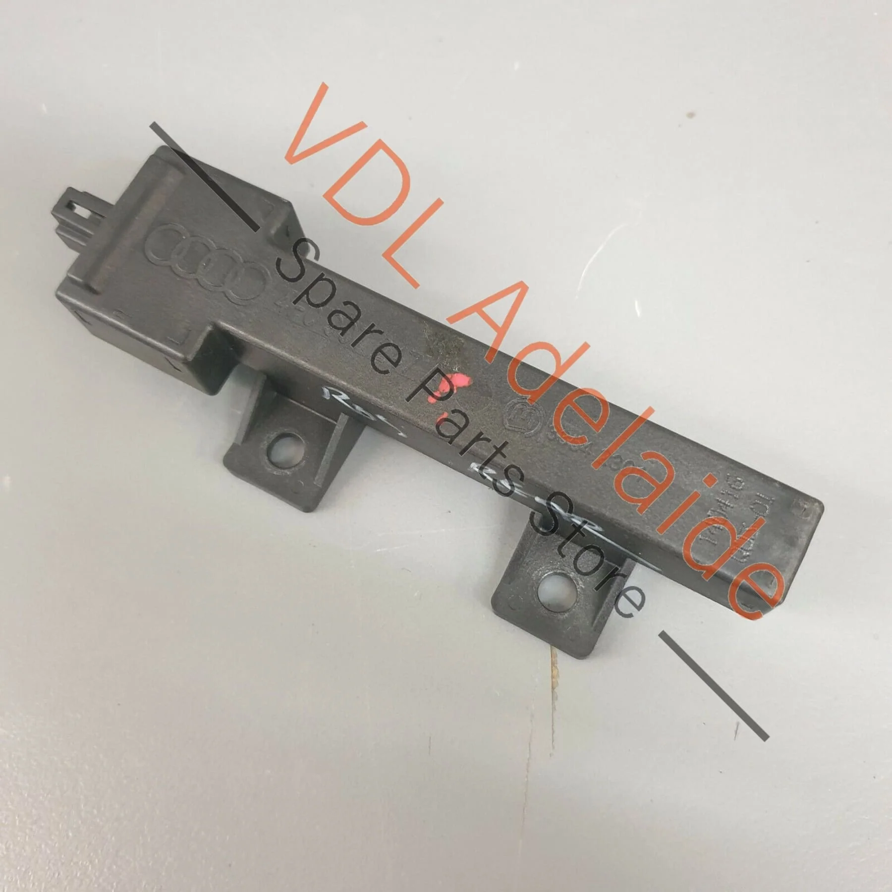 Audi Q7 4L Aerial for access and start authorisation KESSY 4F0907247A ROS