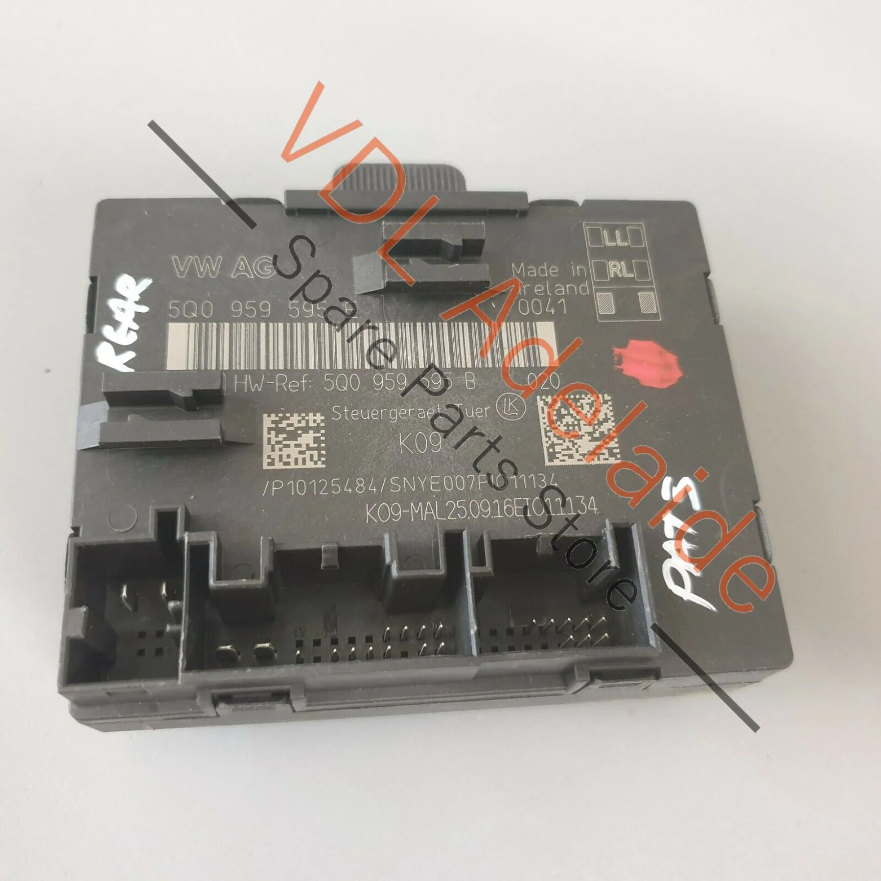 VW Golf MK7 Passat B8 Audi A3 Rear Door Control Module 5Q0959595E PAT3