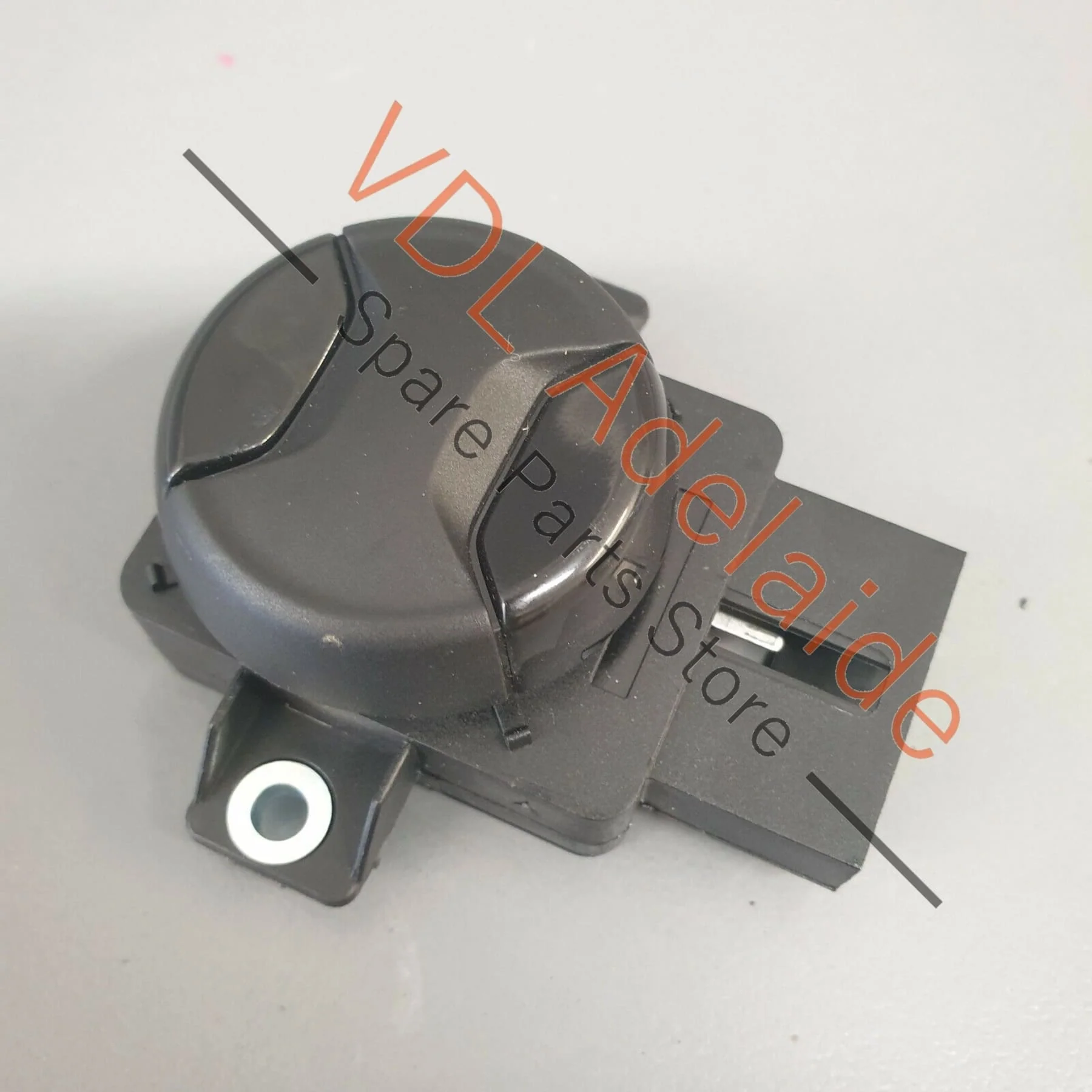 VW Tiguan R Mk2 5NA MQB Seat Switch for Lumbar Adjustment 5G0959777A