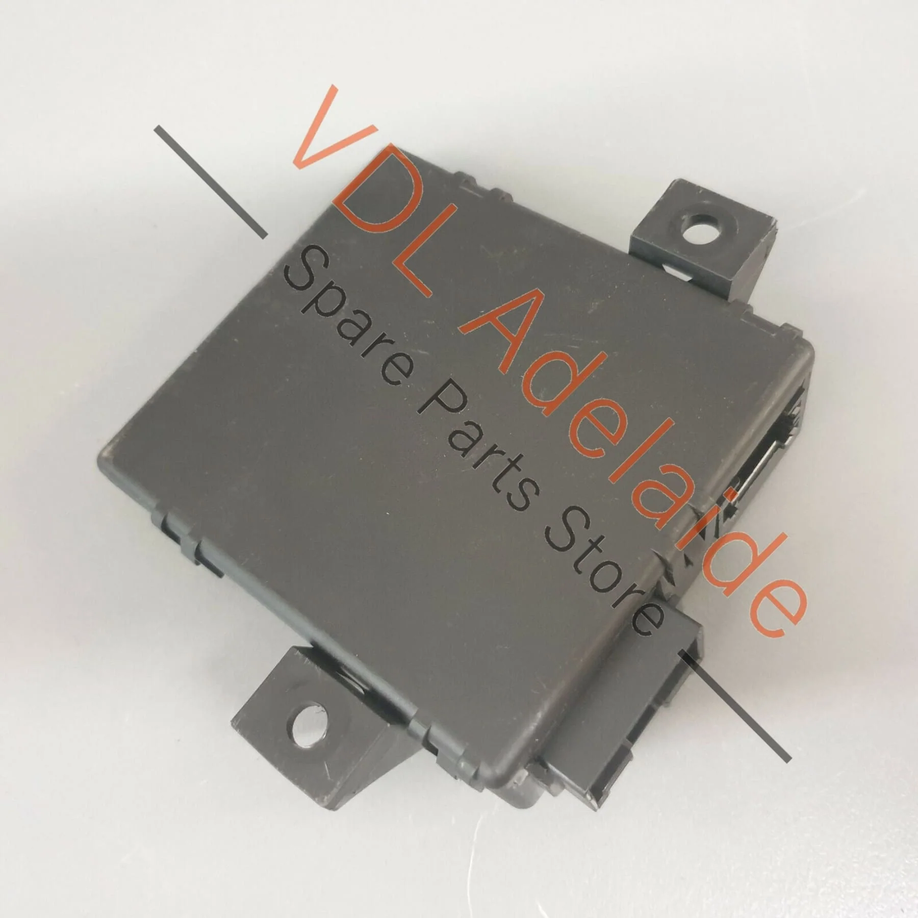 Audi SQ5 Q5 8R Central Diagnostic Diagnosis interface for Databus Gateway OSC2 - Image 7
