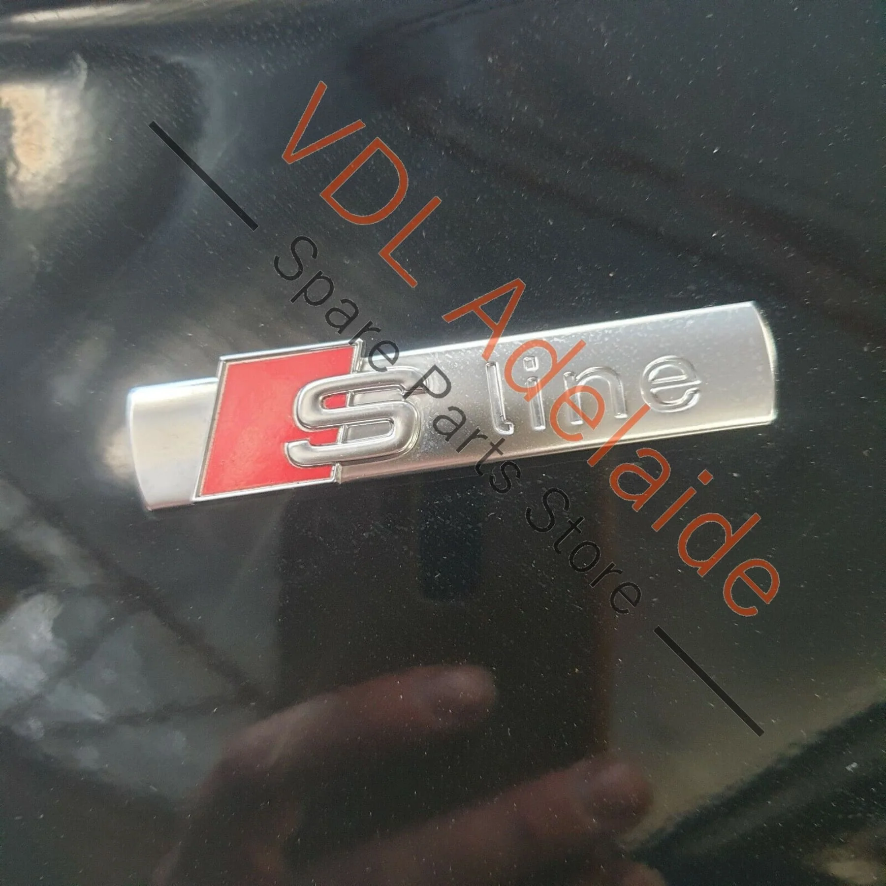 Genuine OEM Audi Q7 4L Front Left Fender Quarter Panel Mud Guard ROS - Image 9