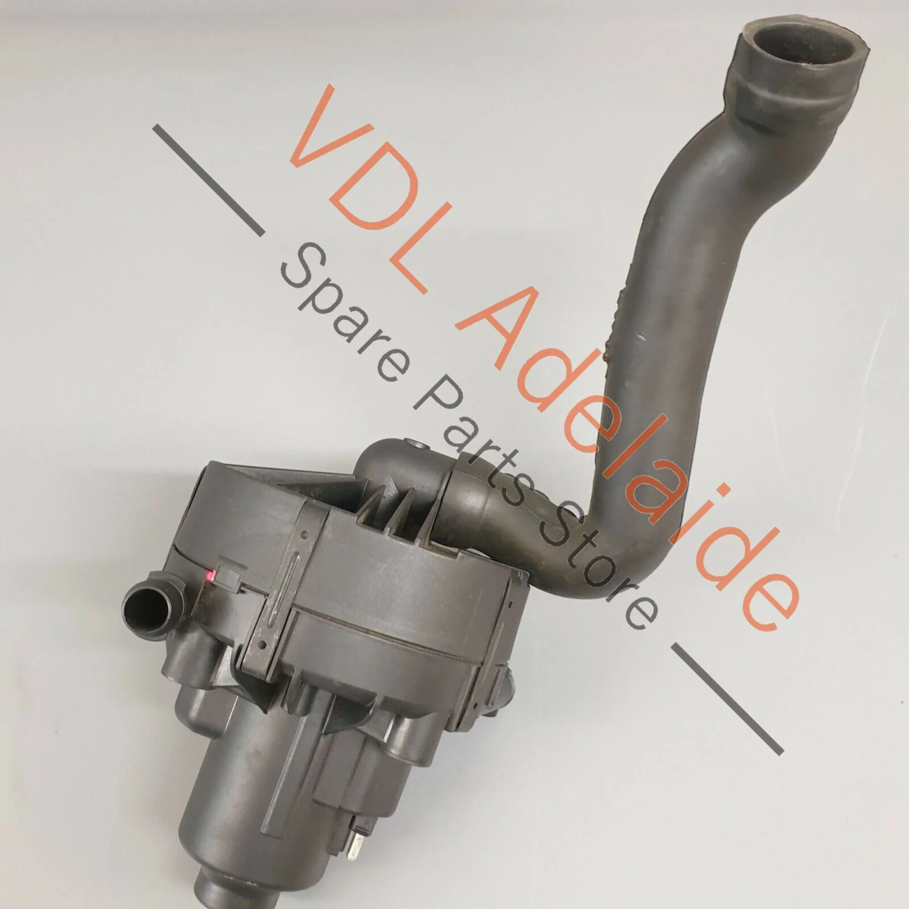 Genuine Mercedes Petrol 272 & 273 V6 & V8 Secondary Air Smog Pump A0001405185 - Image 4
