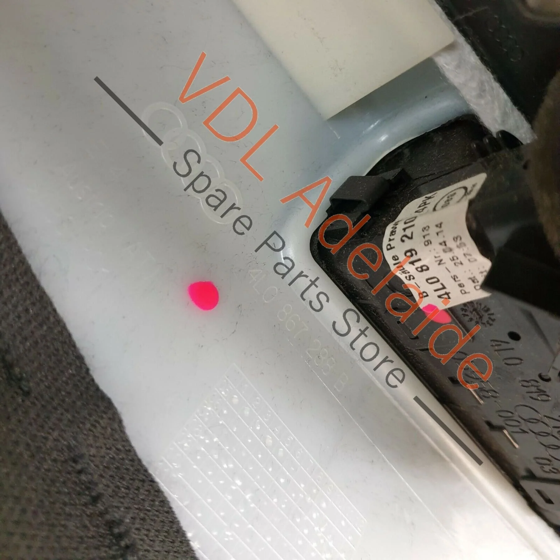 Audi Q7 4L Interior C-Pillar Trim Left Upper Soul Black 4L0867288B ROS - Image 6