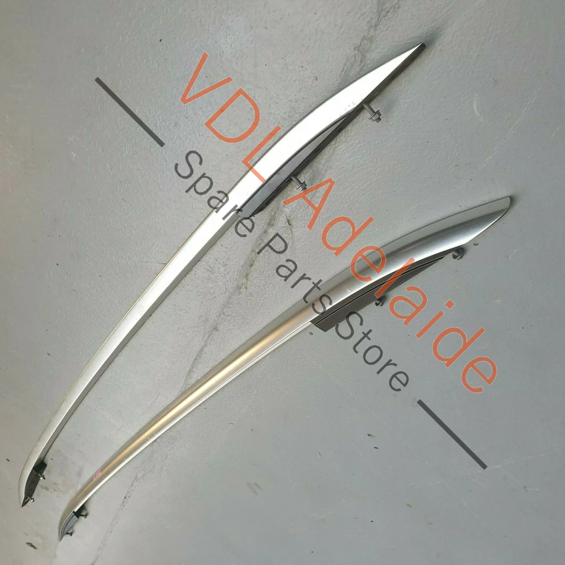 VW Tiguan R Mk2 2016 - 2021 5NA Allspace Pair of Chrome Roof Rails JES3