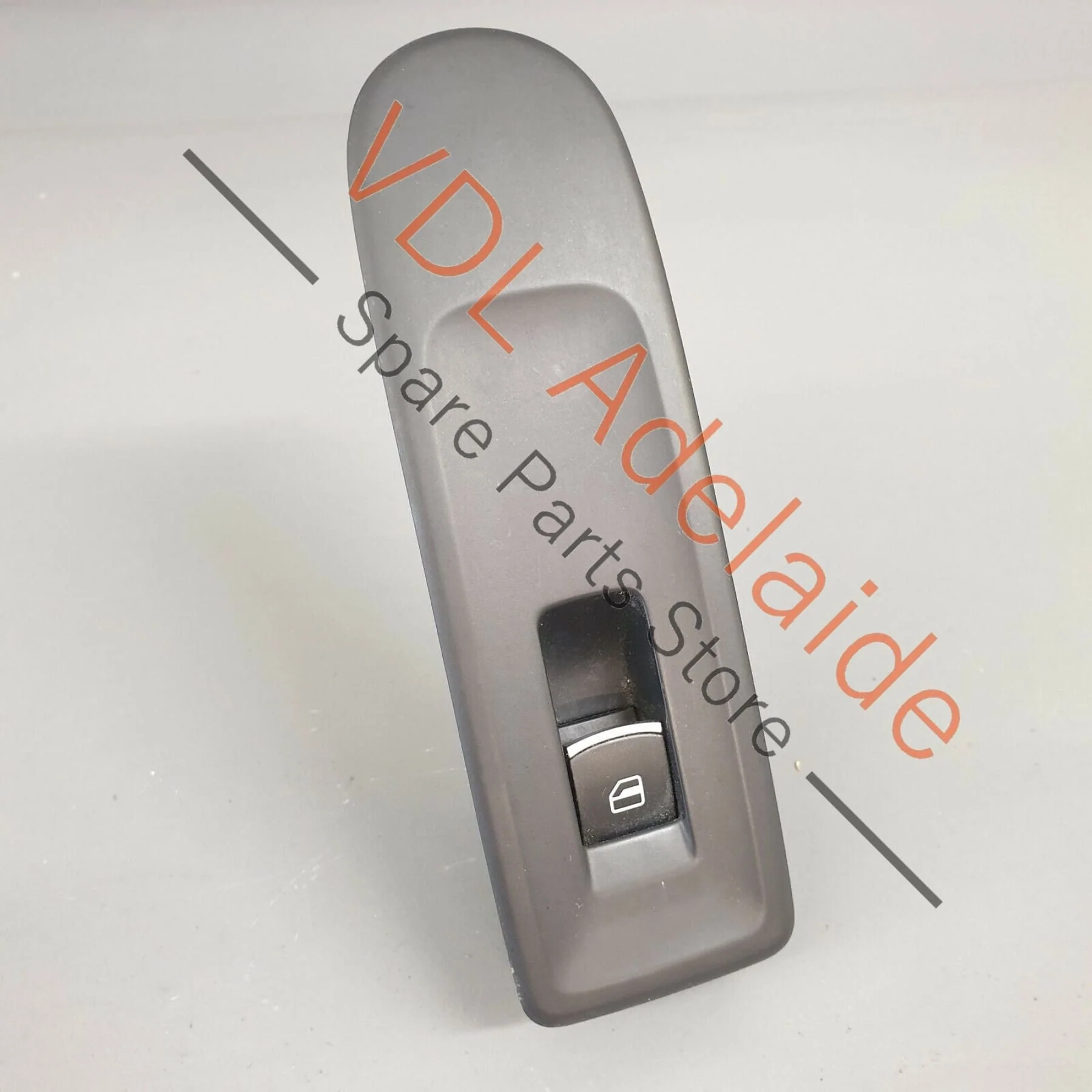 VW Golf GTi Mk6 Front Passenger Electric Window Regulator Switch & Trim