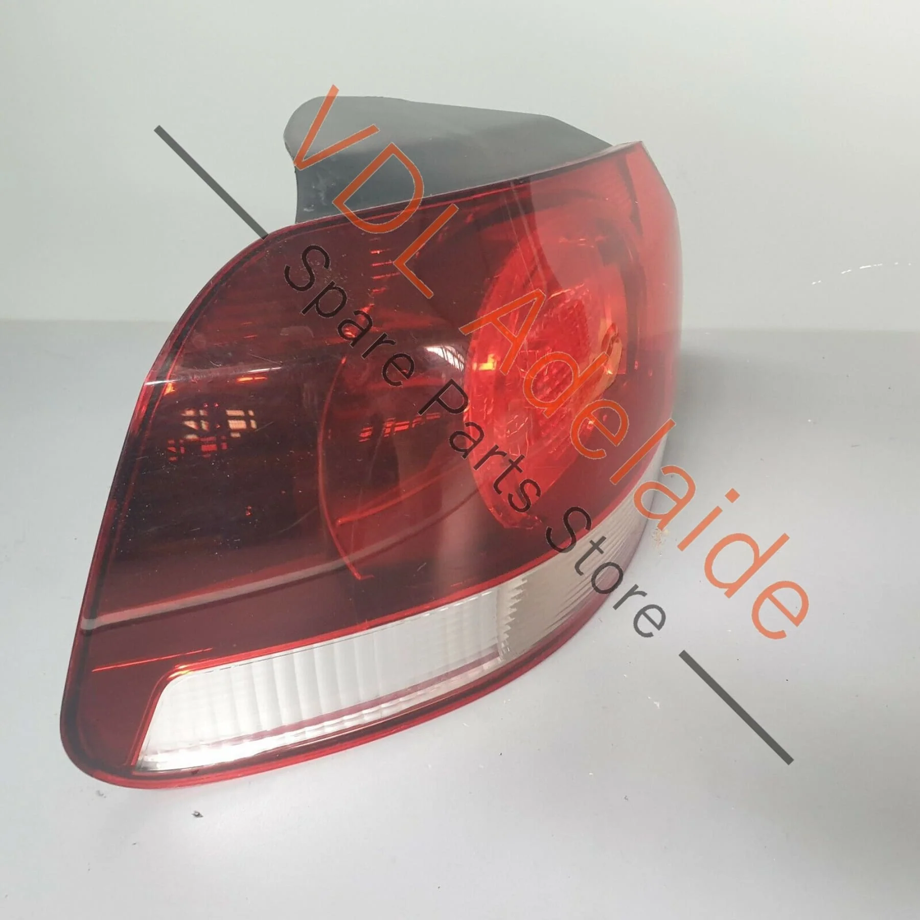Genuine VW Golf GTD GTi Mk6 Left Side Outer Rear Tail Lamp Dark Cherry Red NOR8 - Image 3