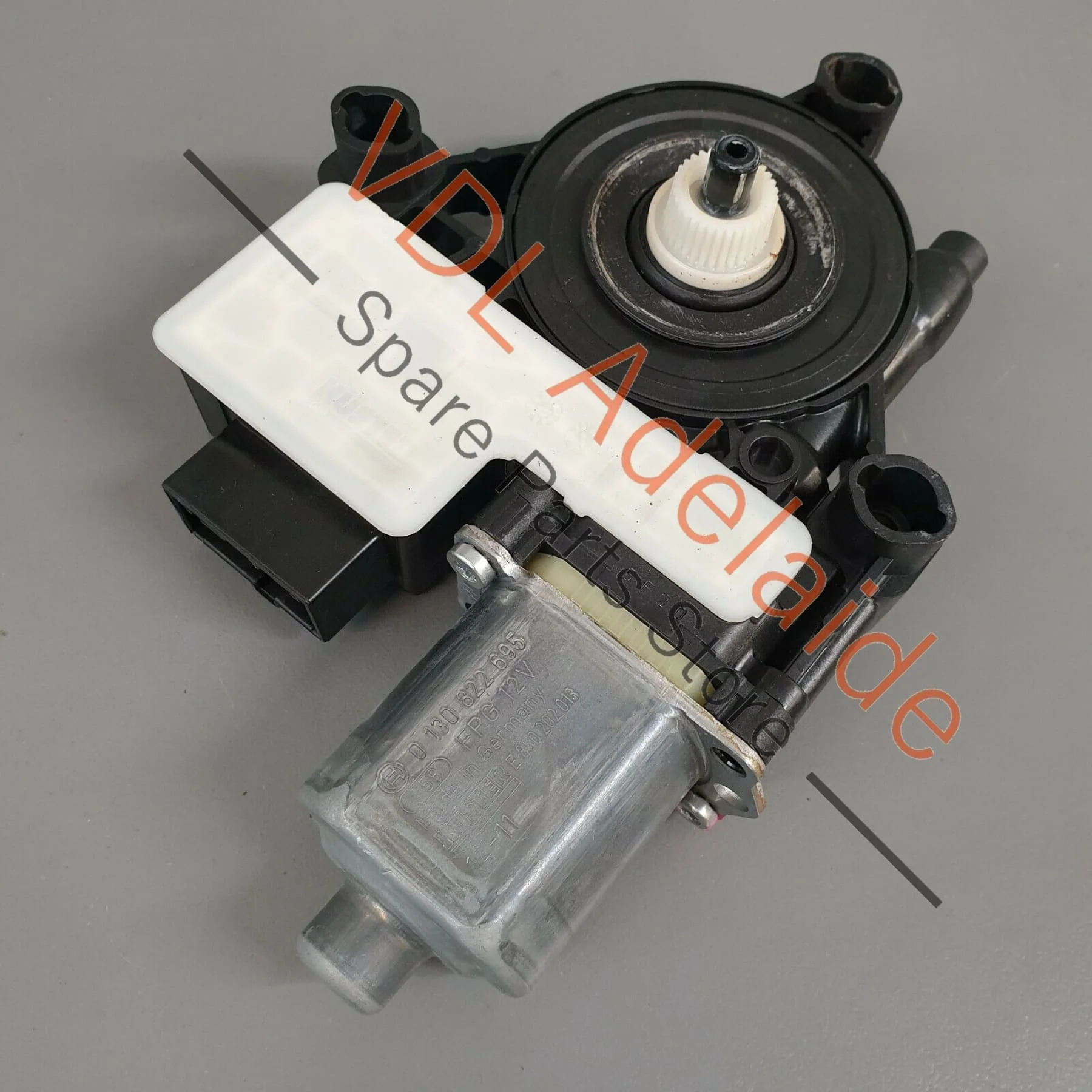 Volkswagen VW Golf Mk7 Window Regulator Motor Rear Left 5Q0959811 - Image 2