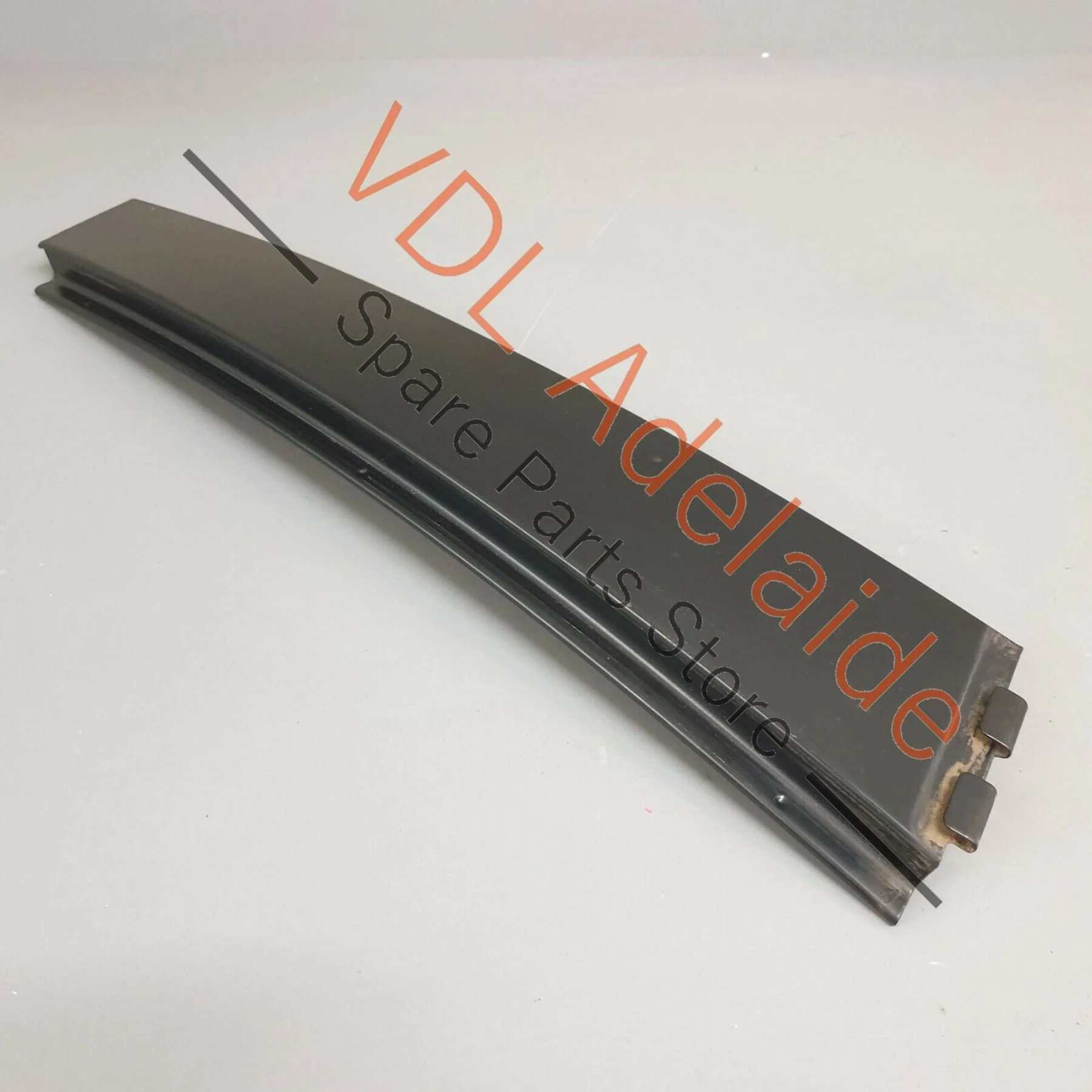 VW Passat R36 B6 3C Rear Left B-Pillar Exterior Trim Rally Black 3C0839901 PAT1 - Image 4