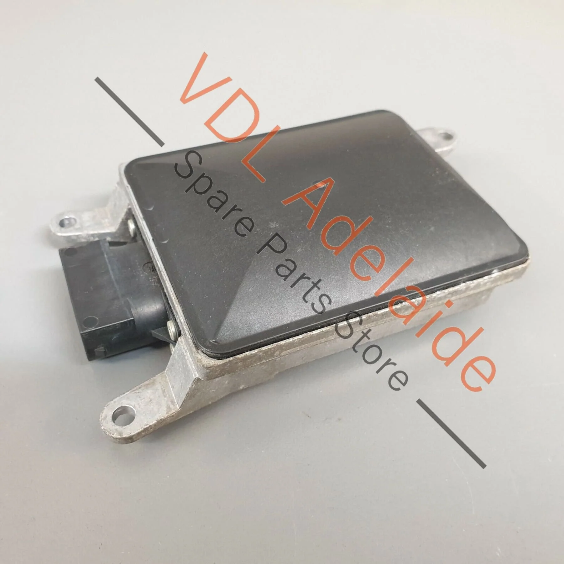 Audi RS3 8V Left Slave Control Unit for Lane Change Assist 5Q0907568A - Image 5